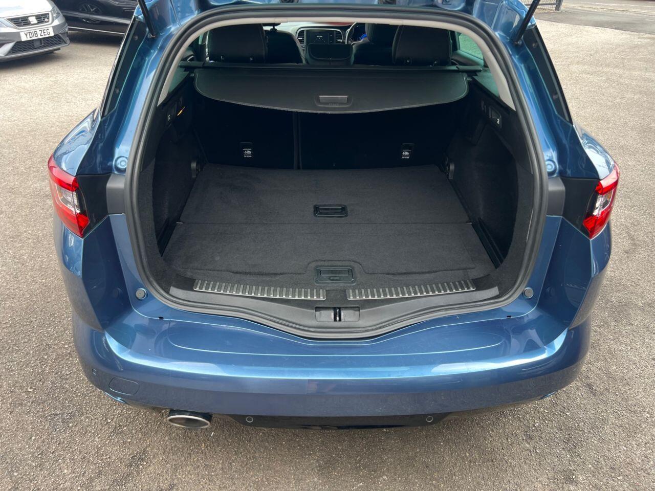 Renault Megane - Image 6