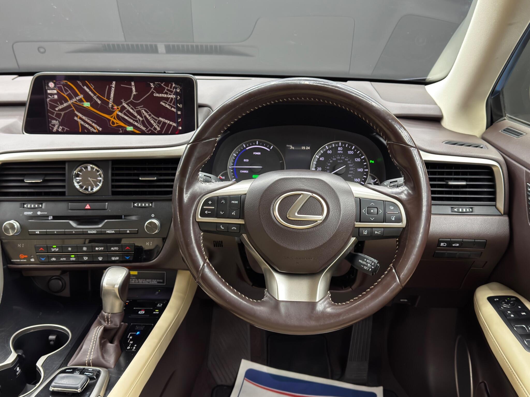 Lexus RX - Image 18