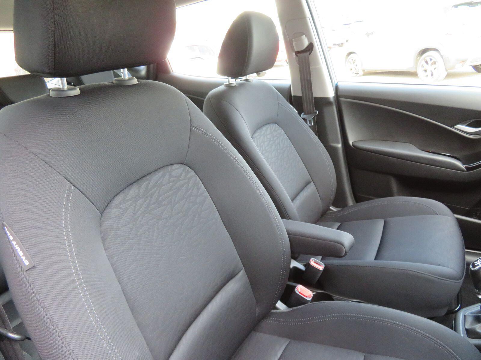 Hyundai ix20 - Image 15