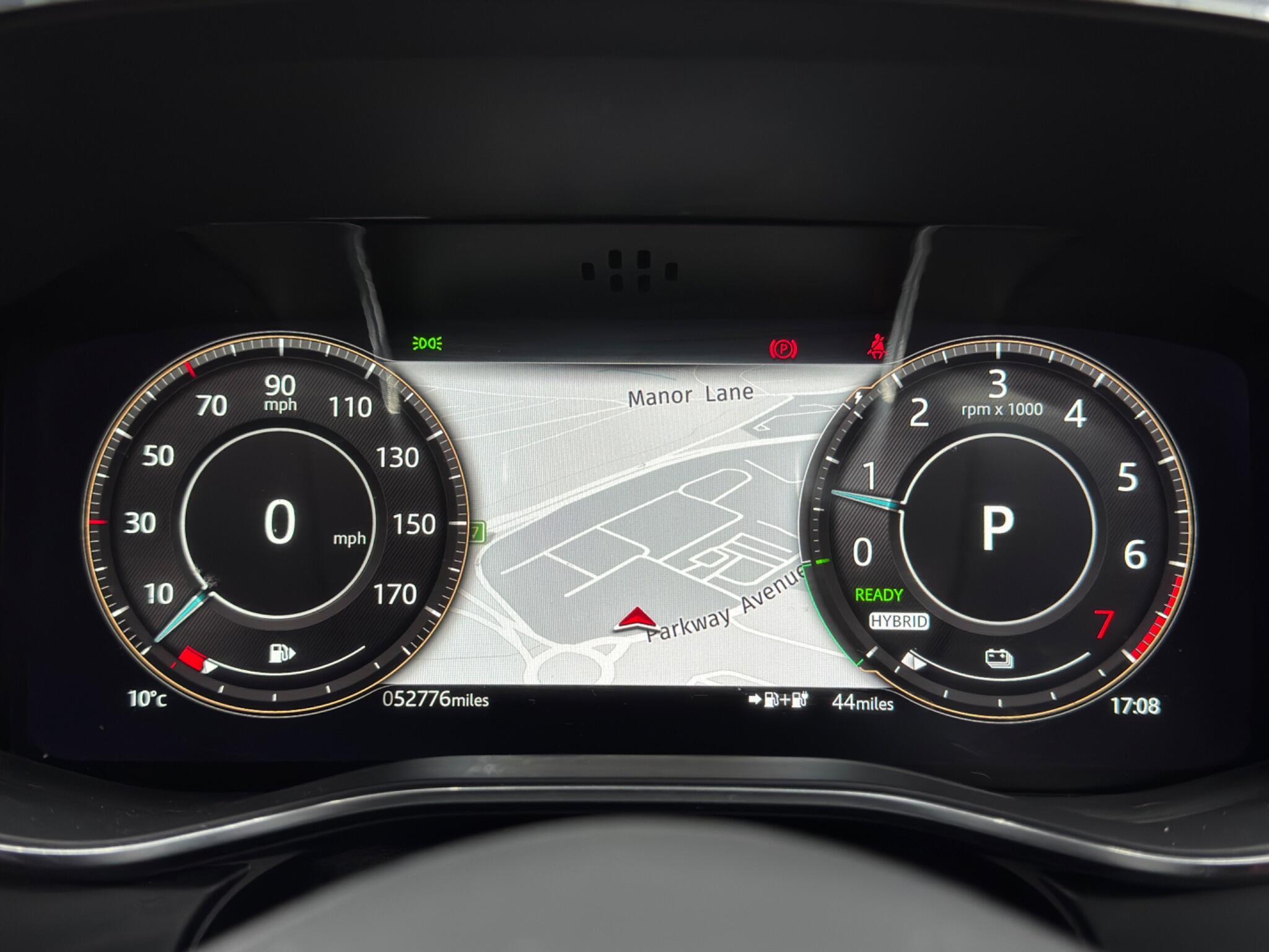 Jaguar F-Pace - Image 22