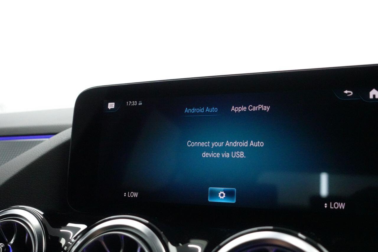 Mercedes-benz EQA - Image 4