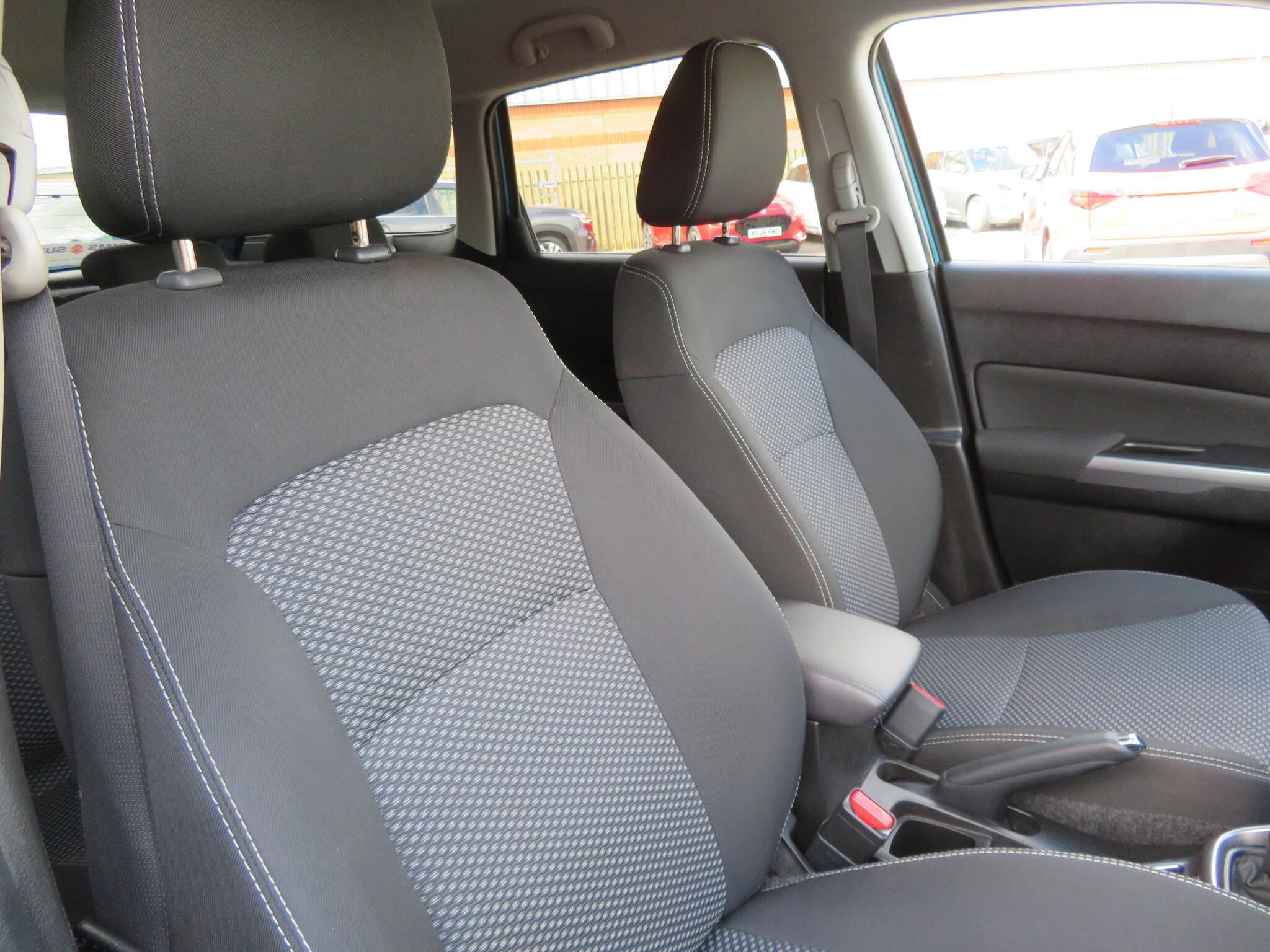 Suzuki Vitara - Image 14