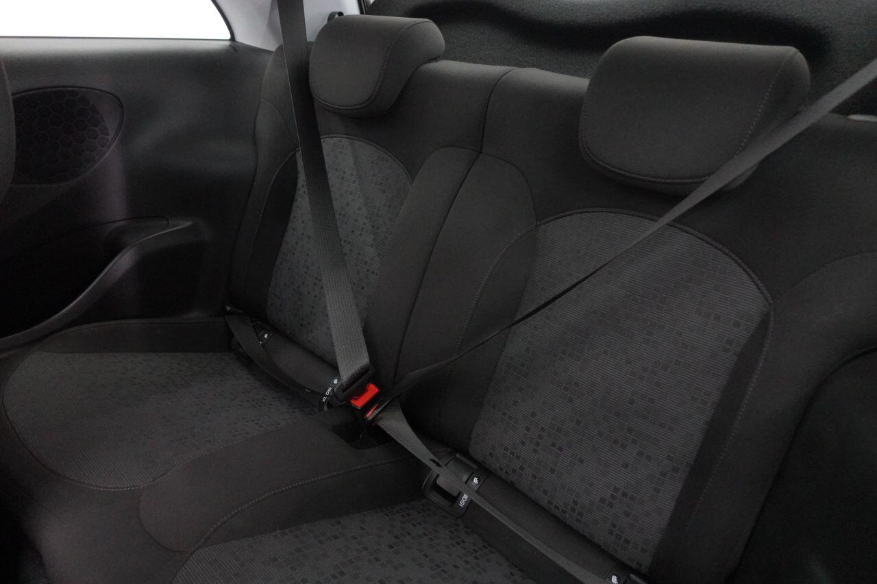 Vauxhall ADAM - Image 20