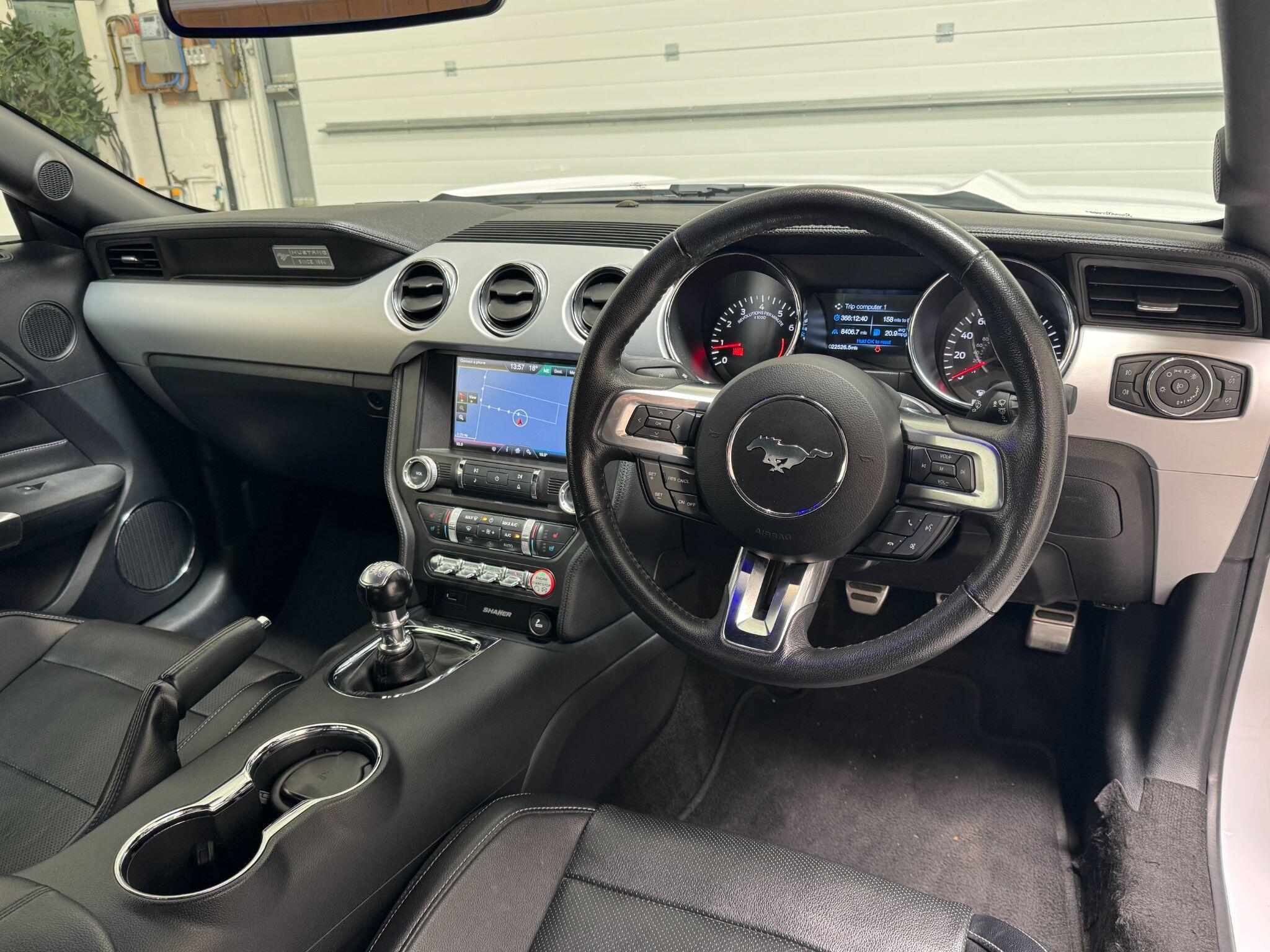 Ford Mustang - Image 16