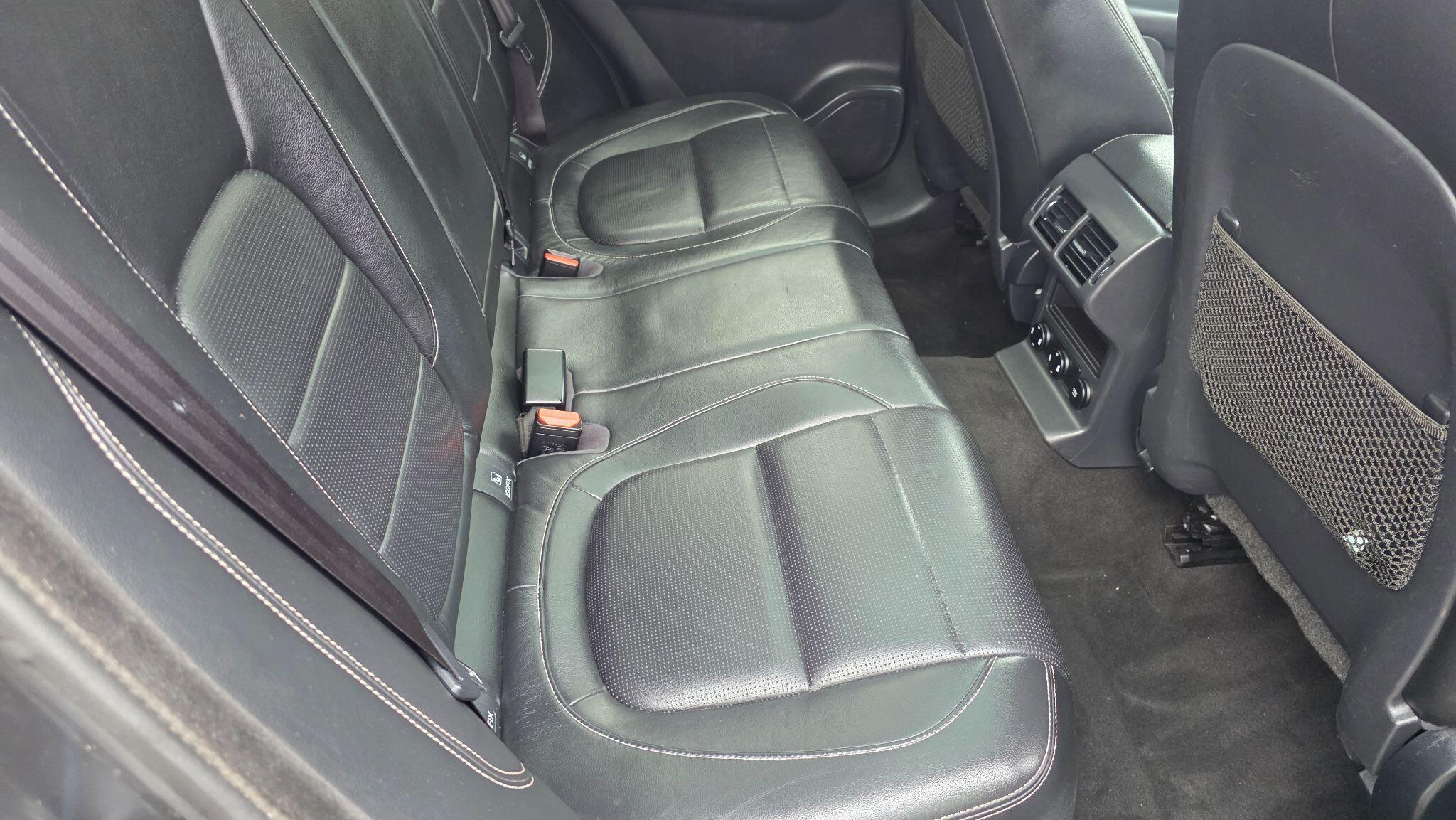 Jaguar F-Pace - Image 51