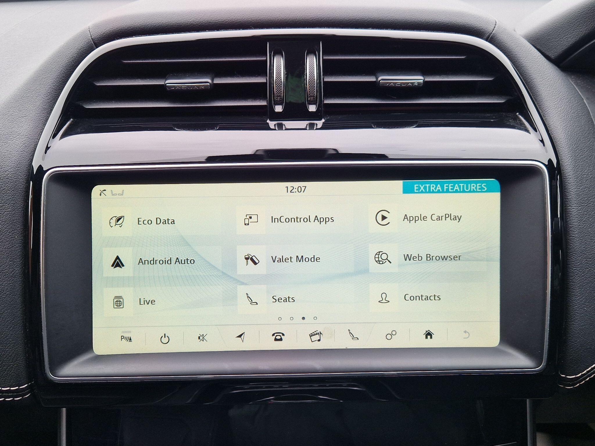 Jaguar XE - Image 47