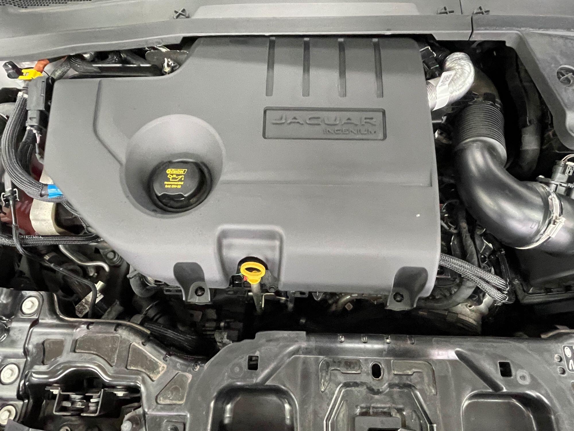 Jaguar E-Pace - Image 19
