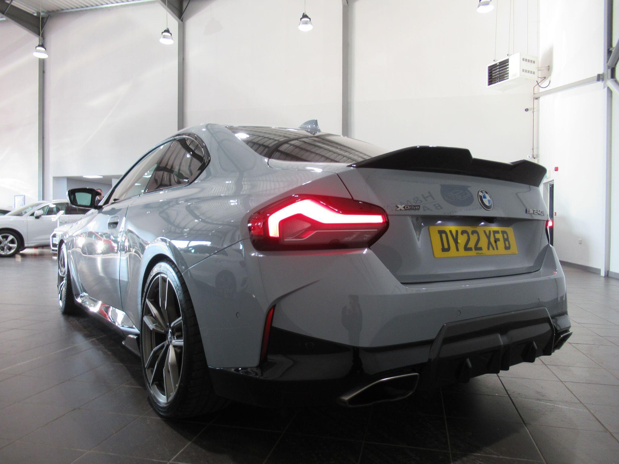 BMW 2 Series - Image 7