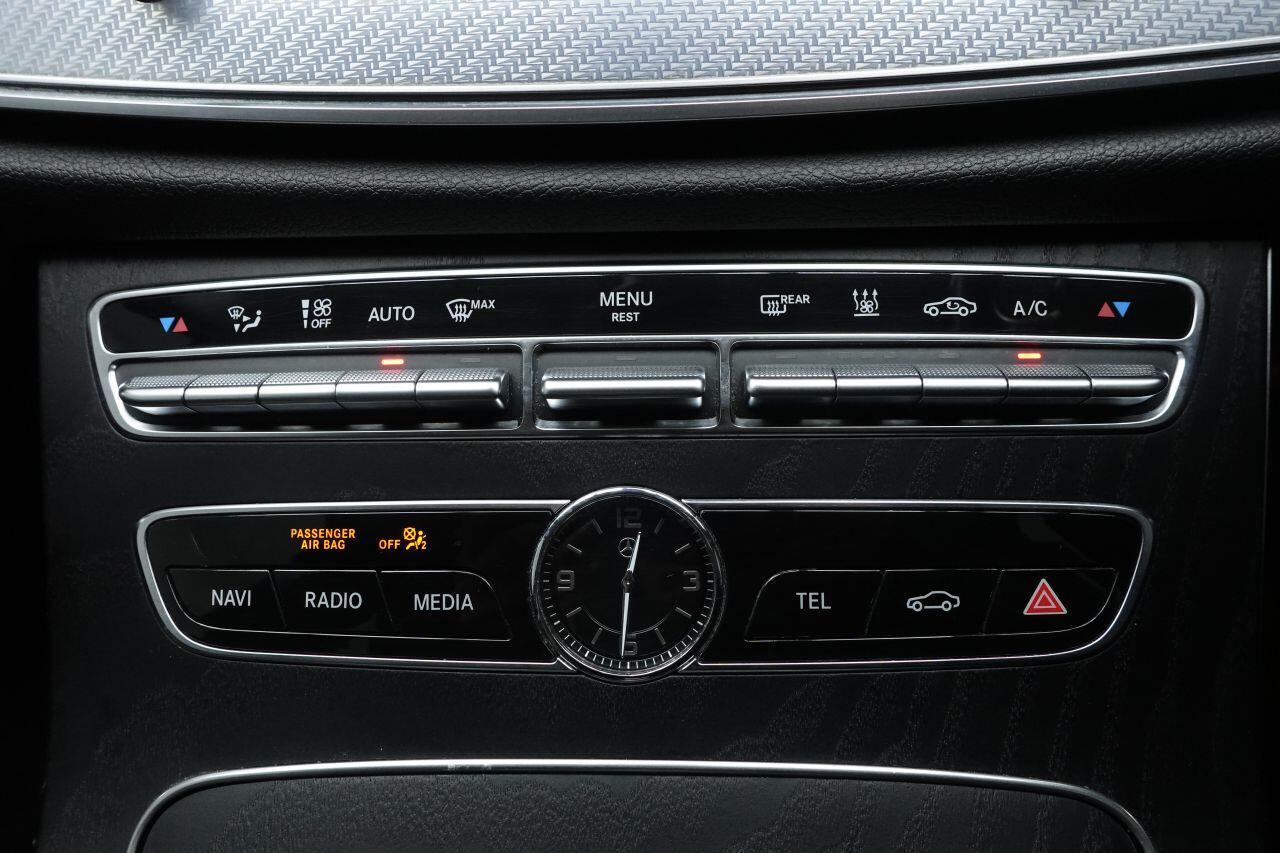 Mercedes-benz E-CLASS - Image 24