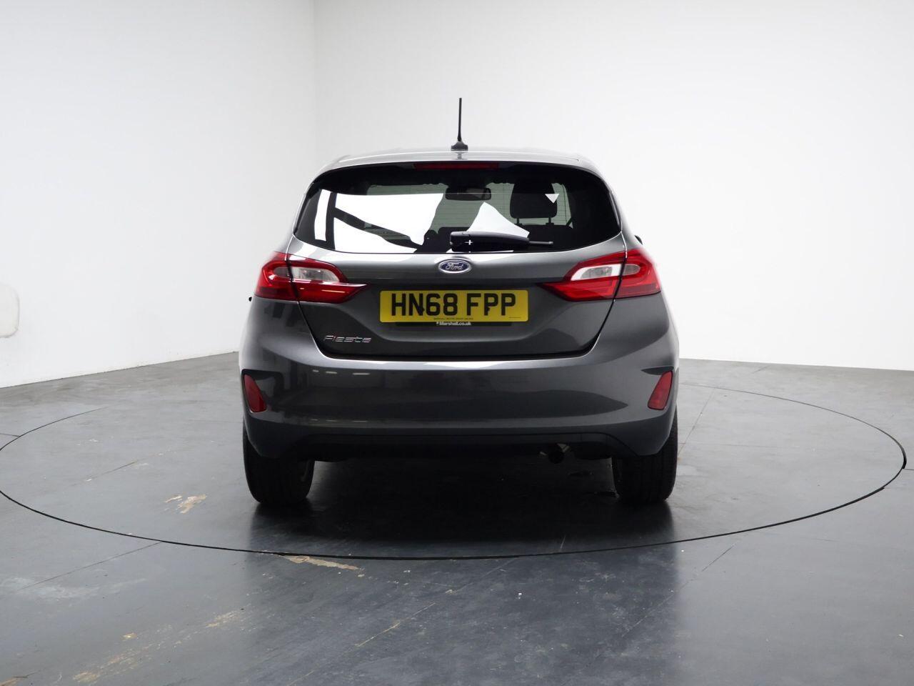 Ford Fiesta - Image 11