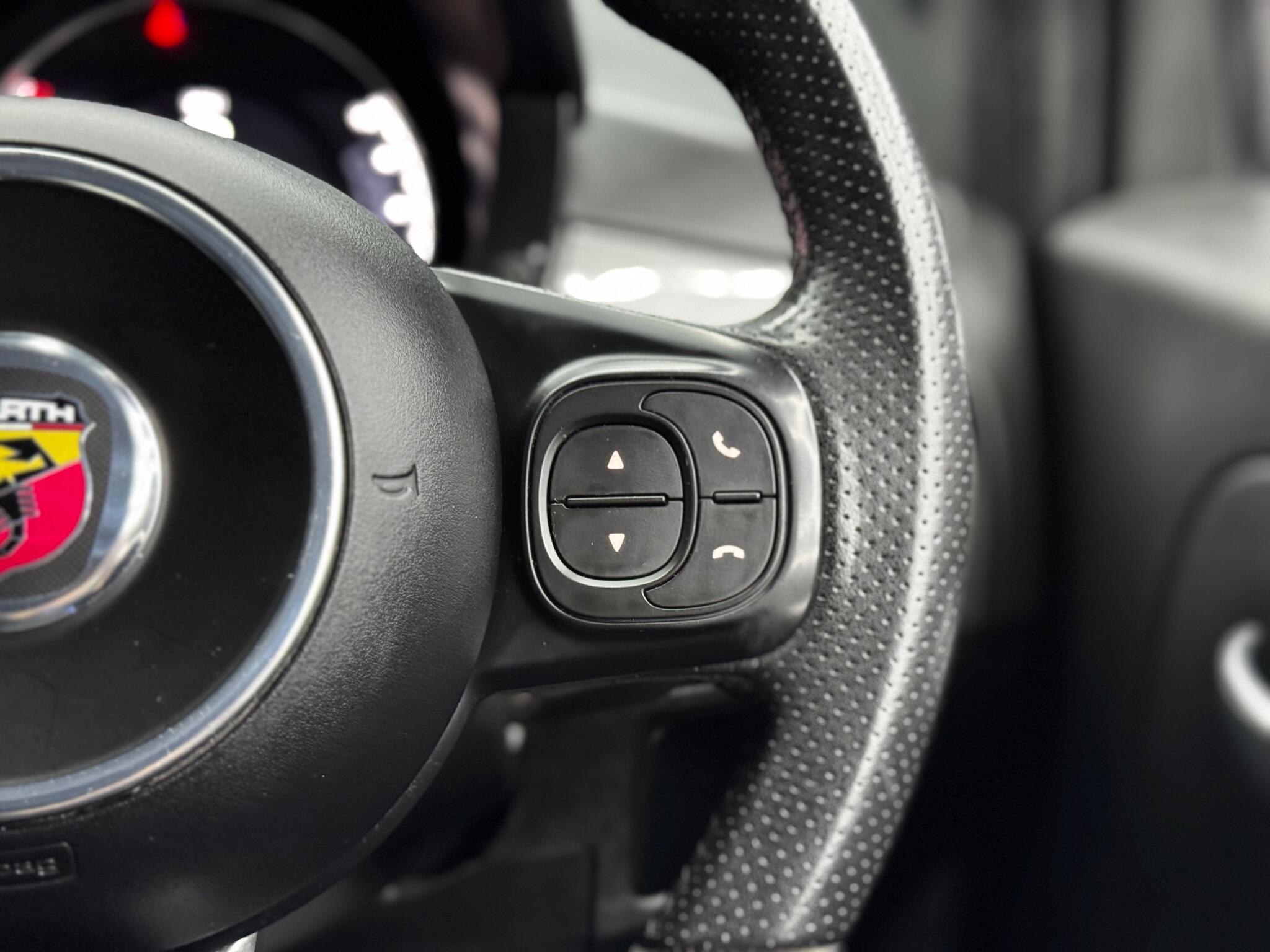 Abarth 595 - Image 20