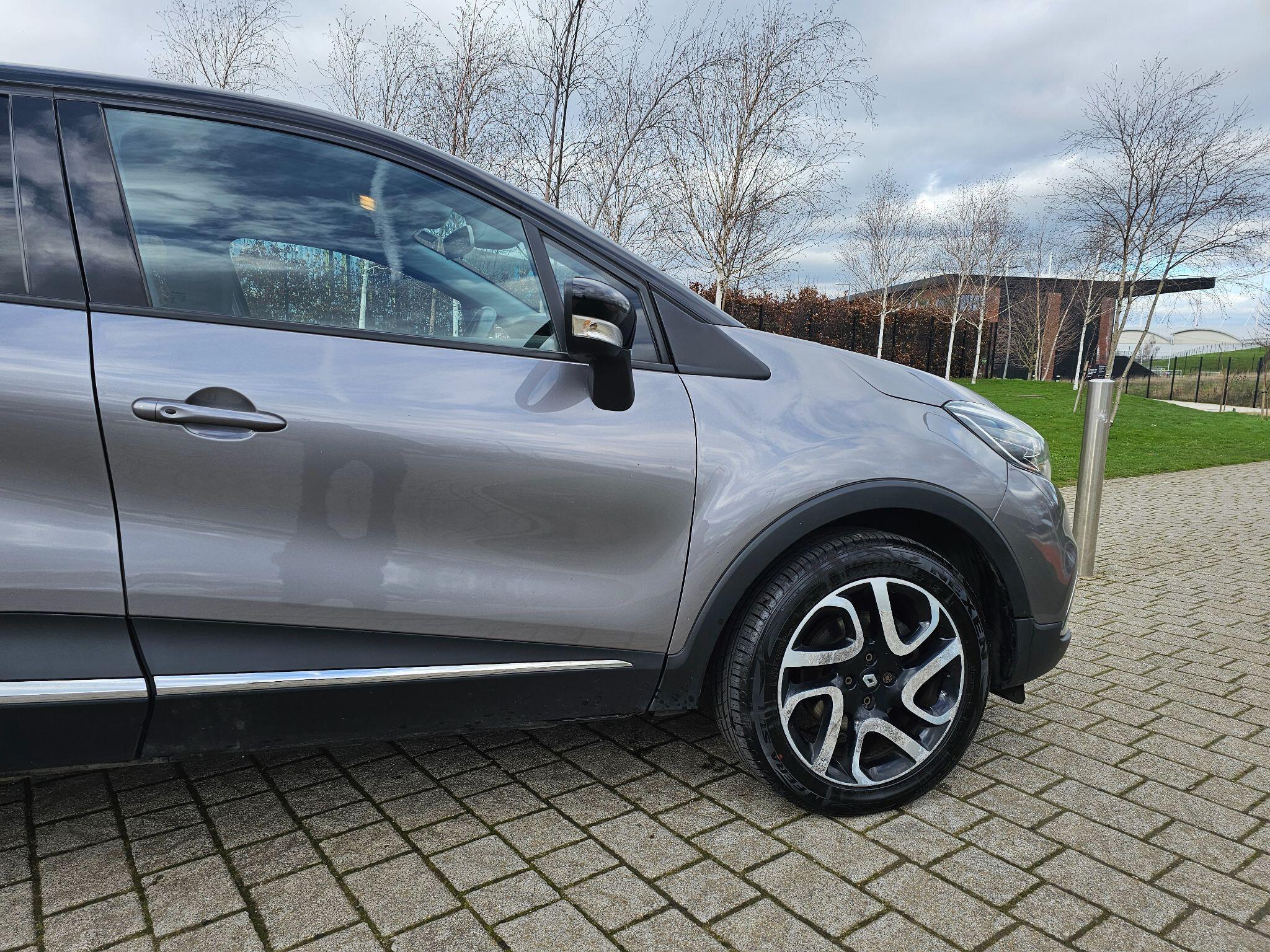 Renault Captur - Image 11