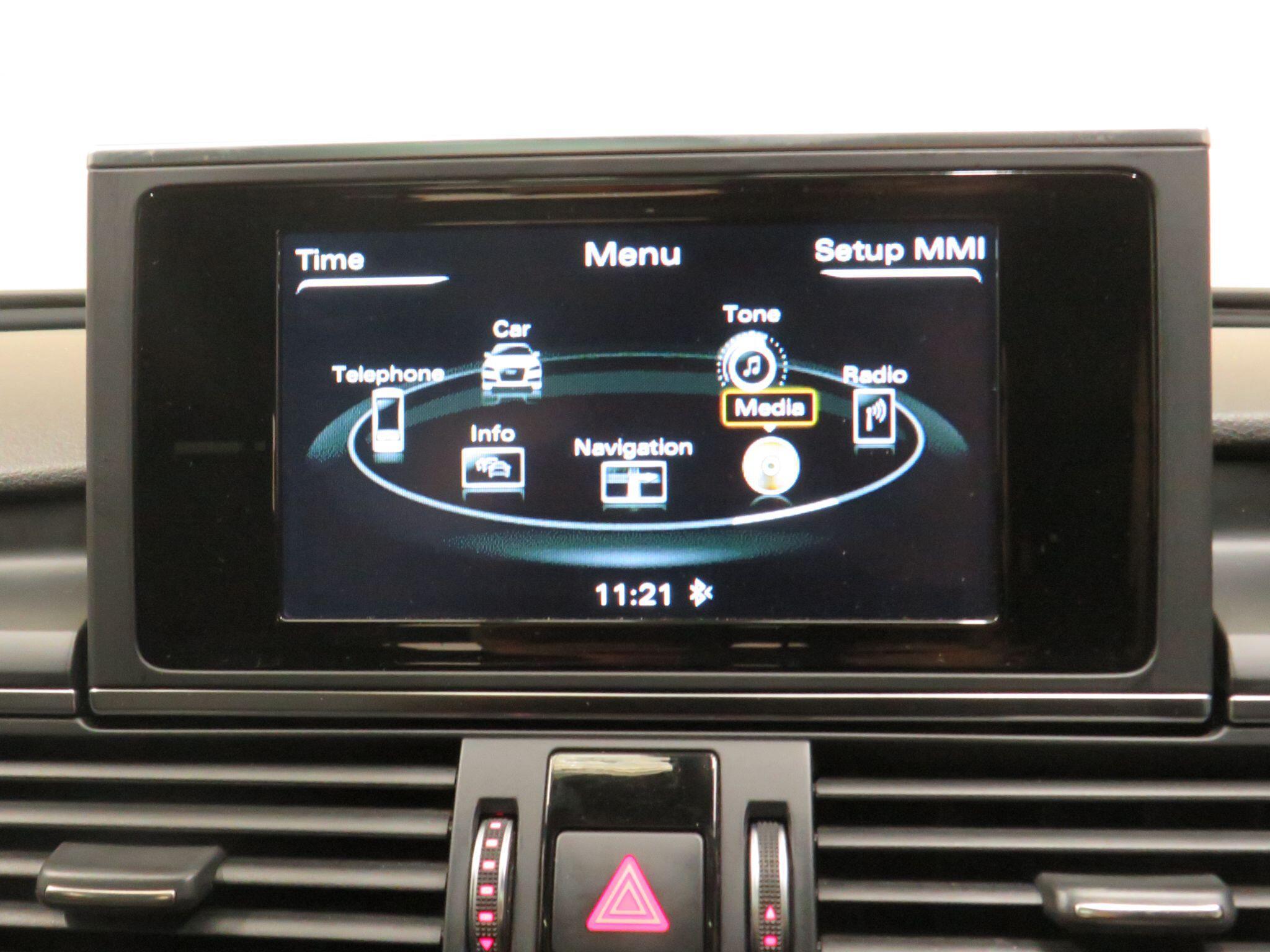Audi A6 Avant - Image 17