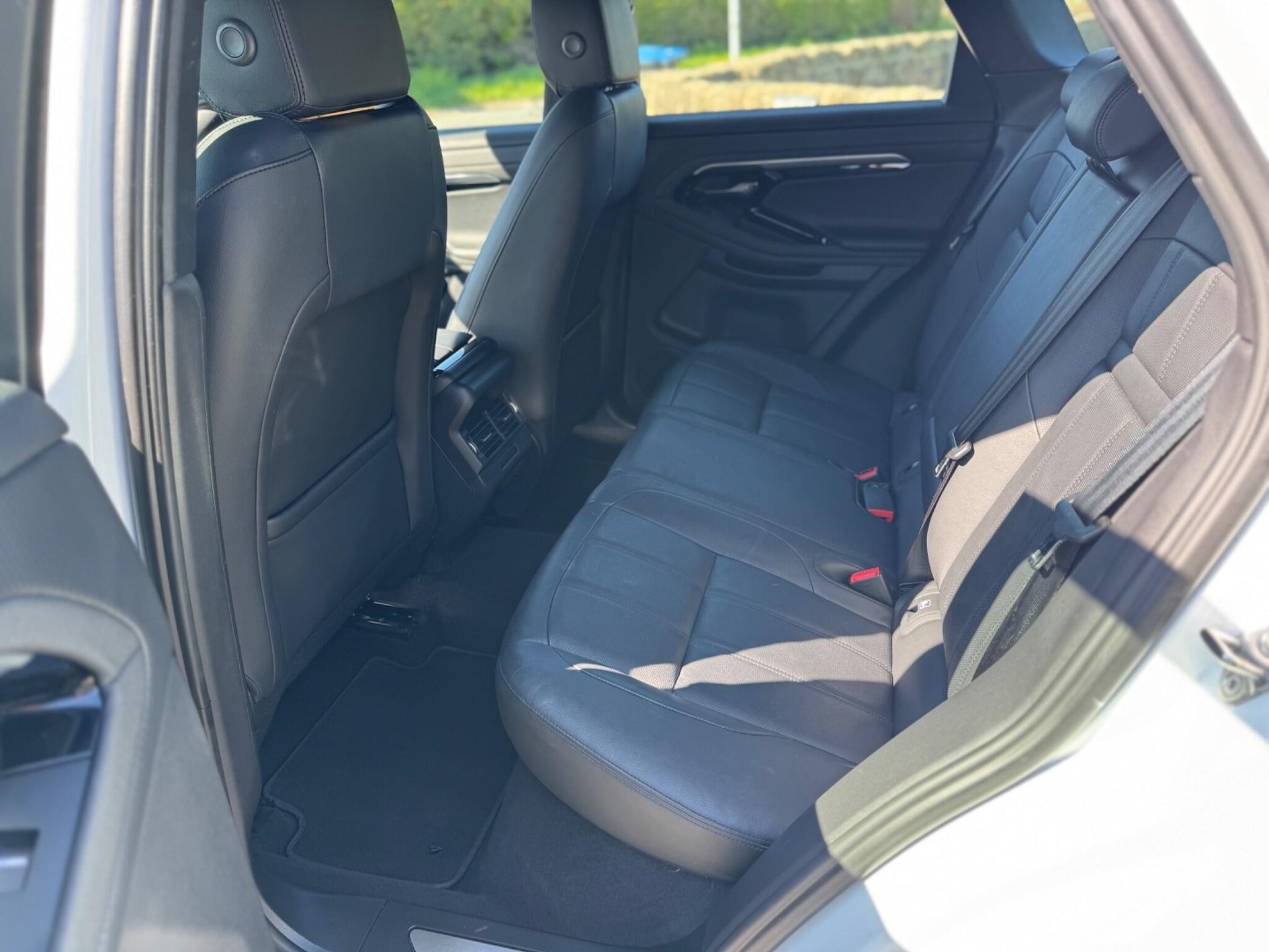Land Rover Range Rover Evoque - Image 19