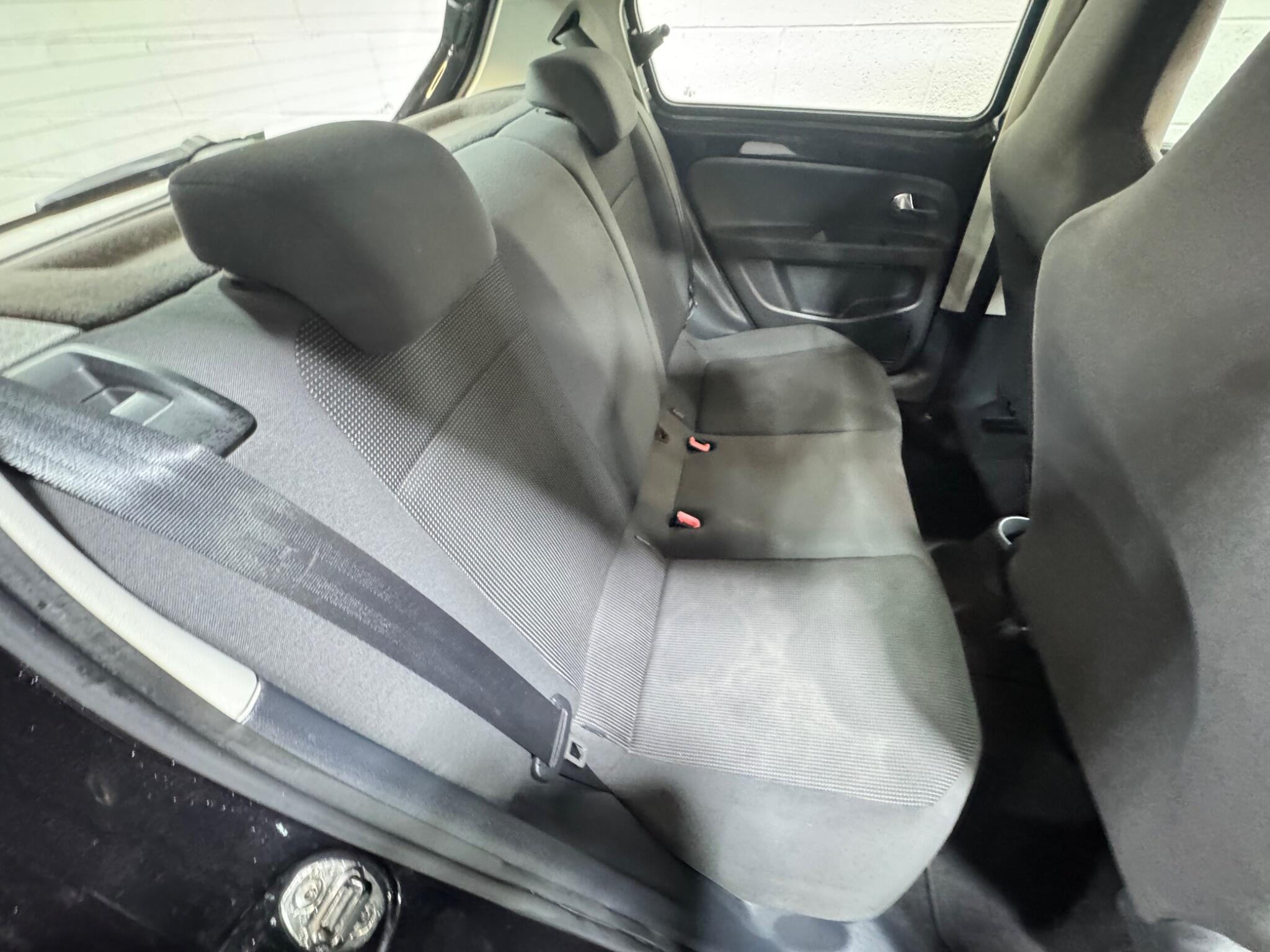 Volkswagen up! - Image 11