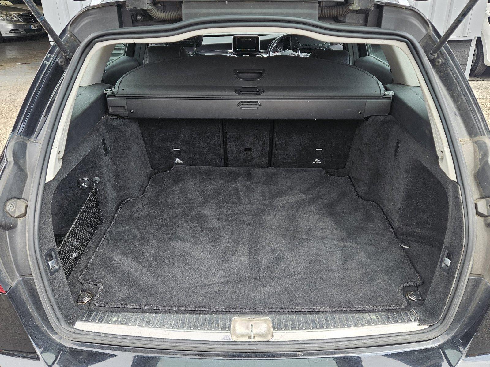Mercedes C Class - Image 19