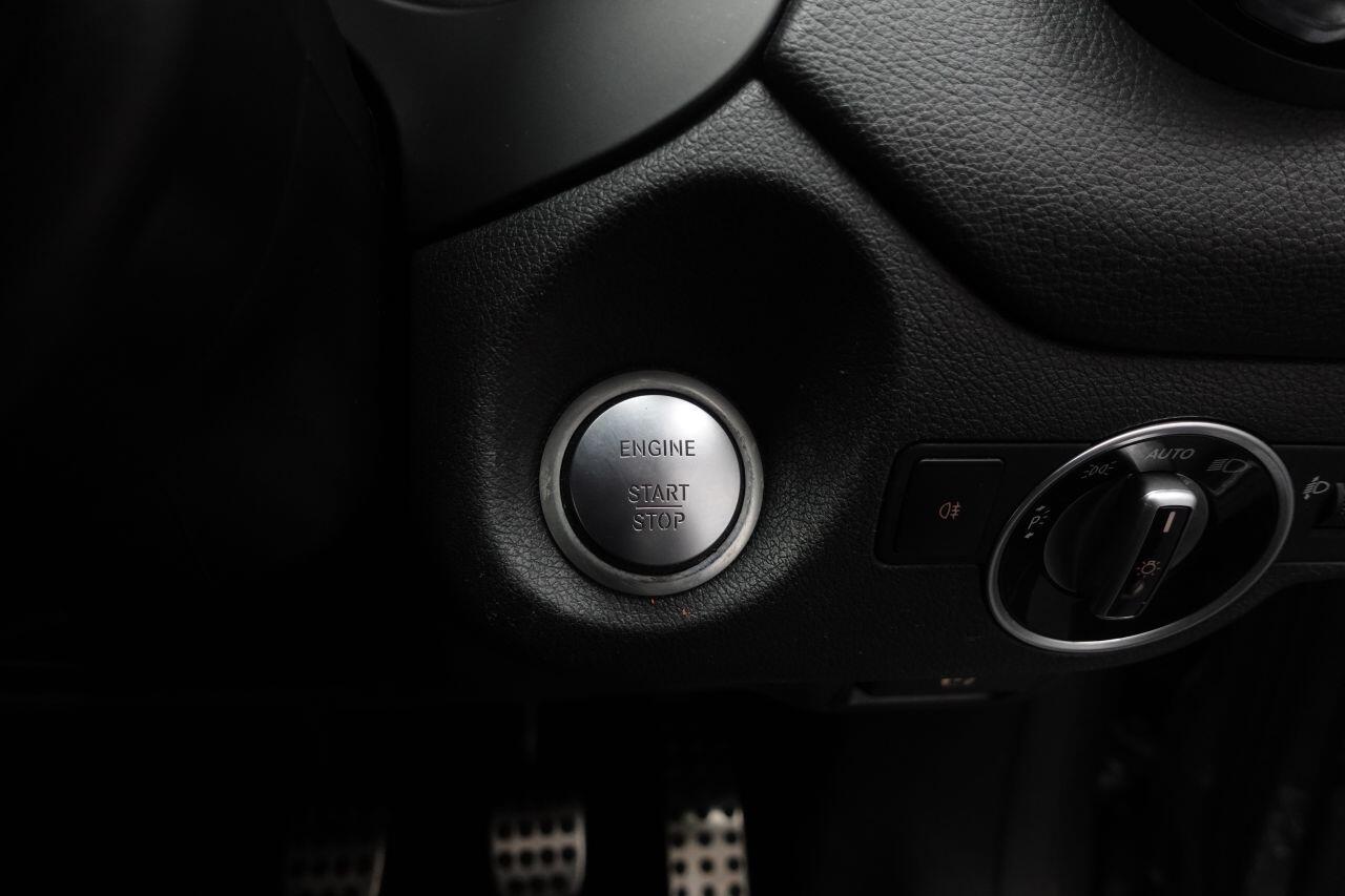 Mercedes-benz GLA - Image 46