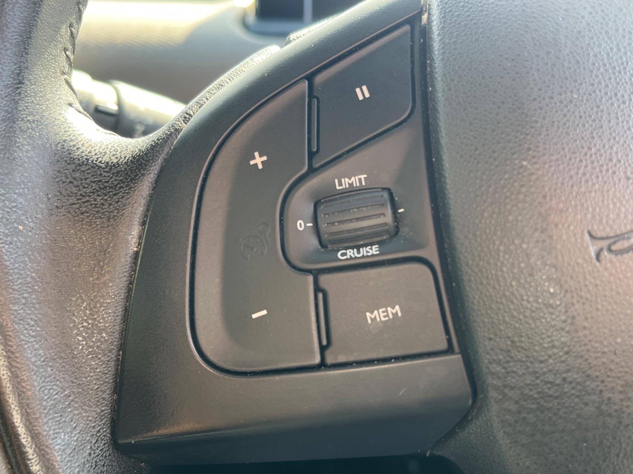 Citroen C4 Cactus - Image 17