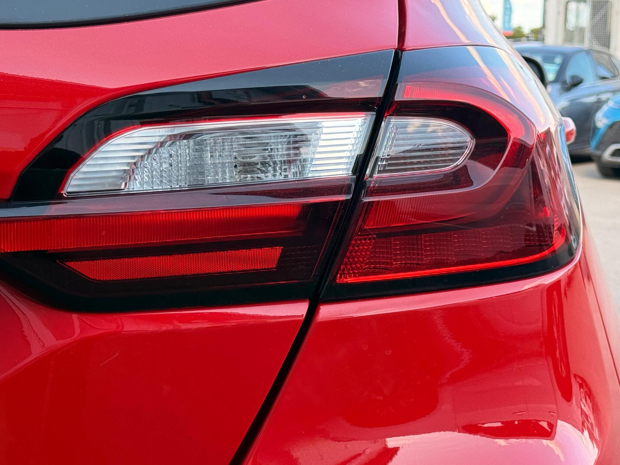 Ford Fiesta - Image 13