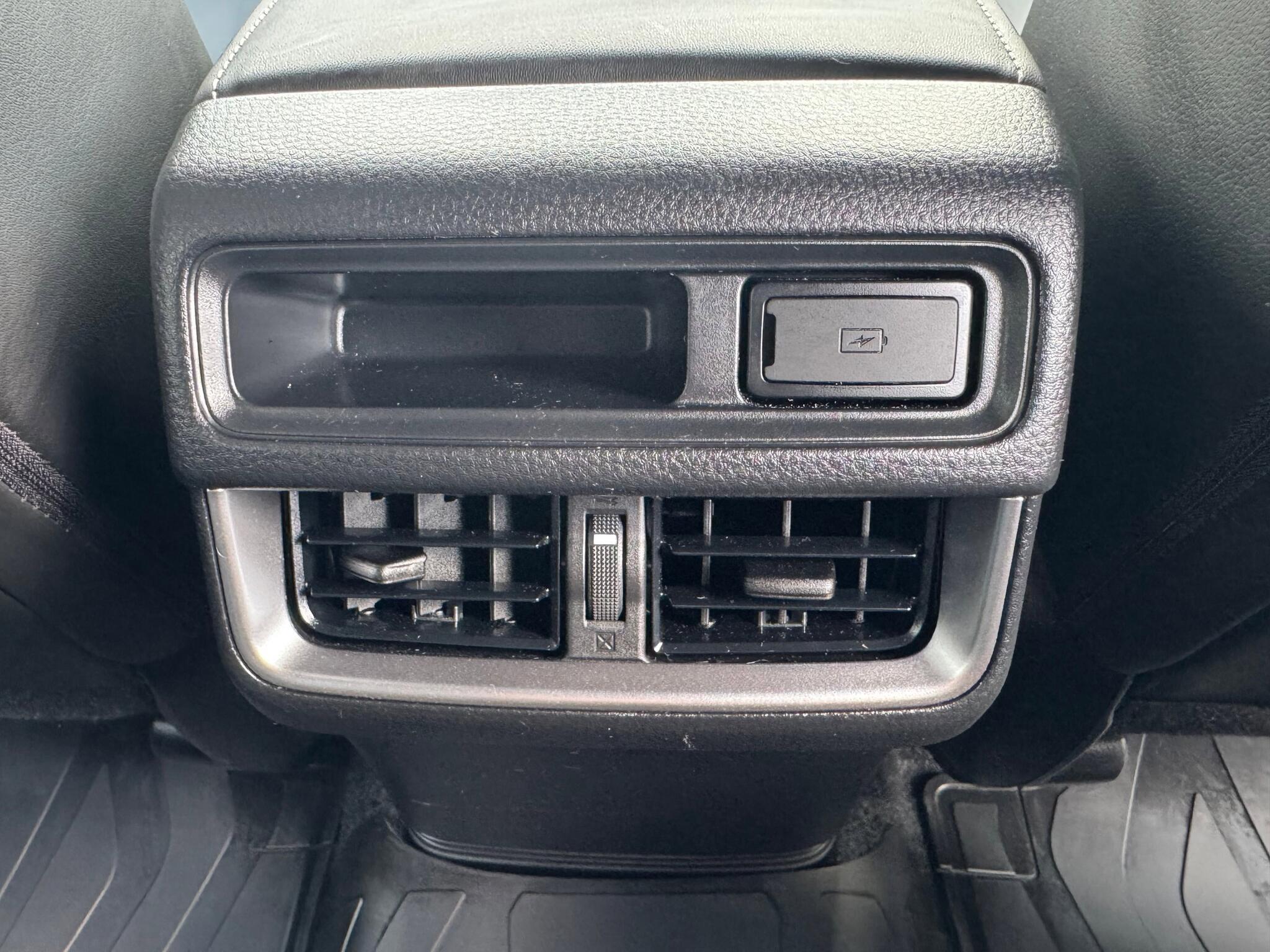 Isuzu D-MAX - Image 14