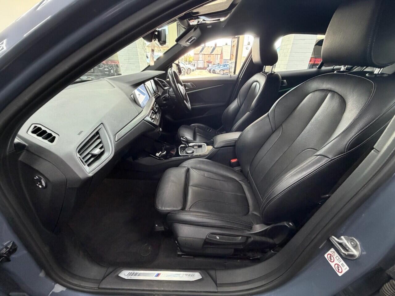 BMW 1 Series - Image 24