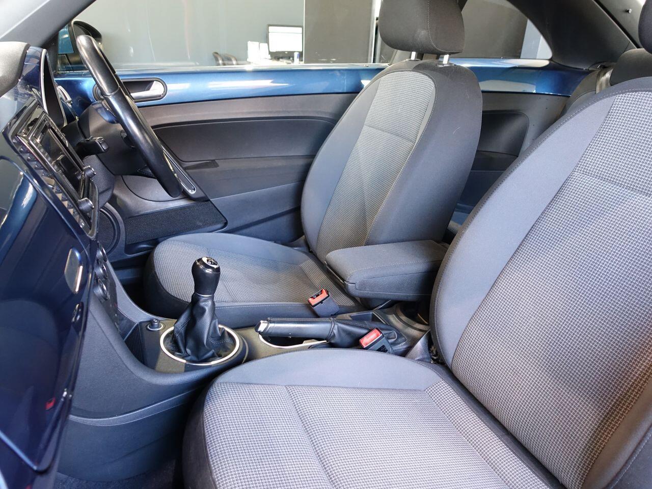 Volkswagen Beetle - Image 16