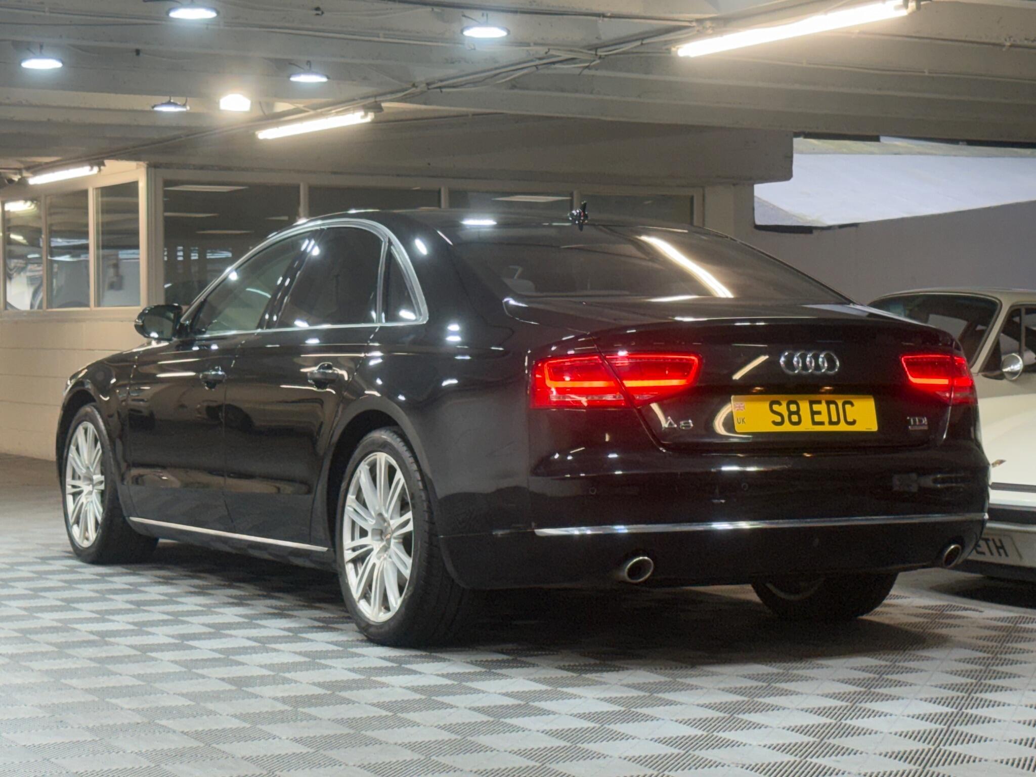 Audi A8 - Image 3