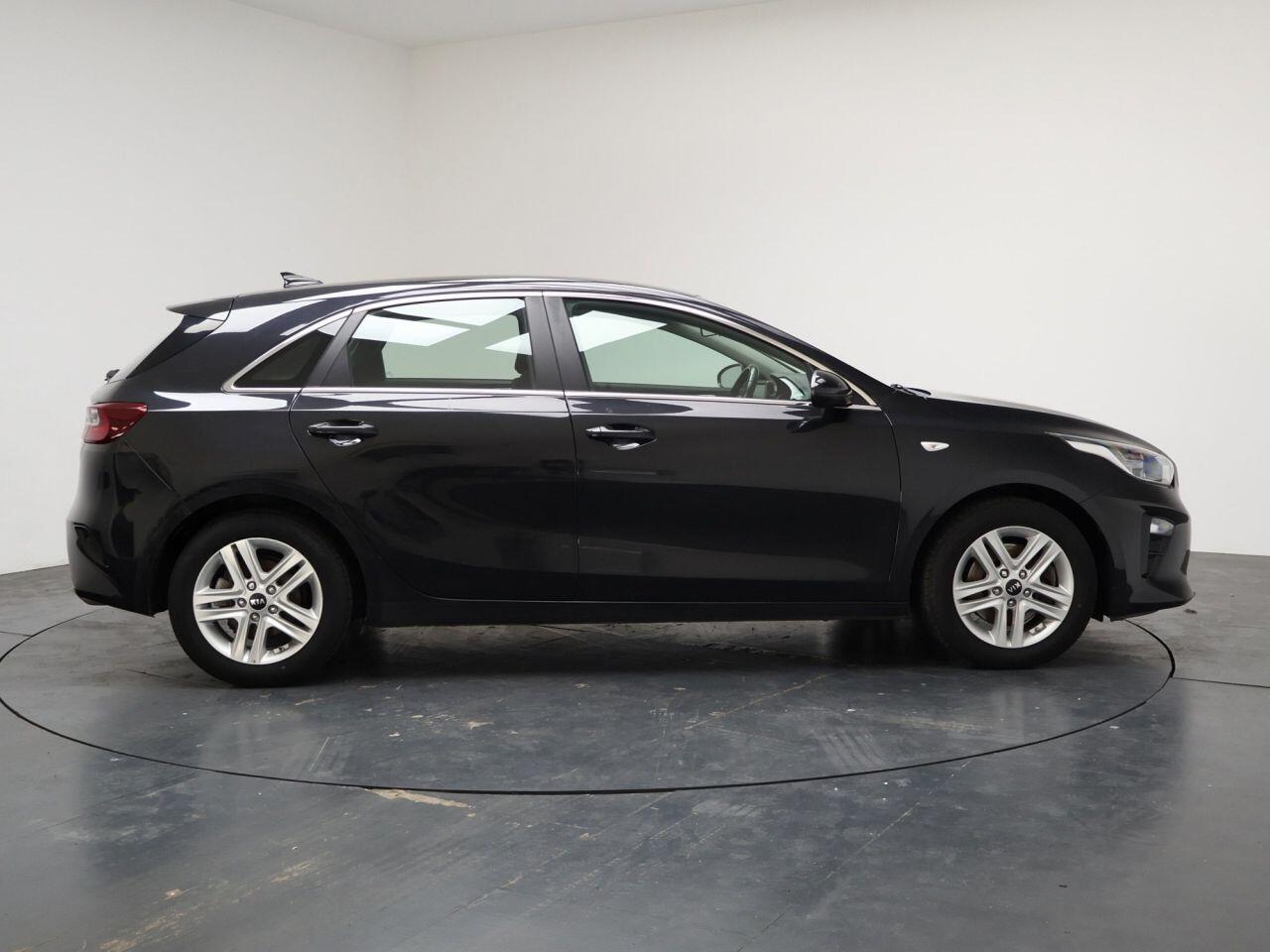 Kia ceed - Image 14