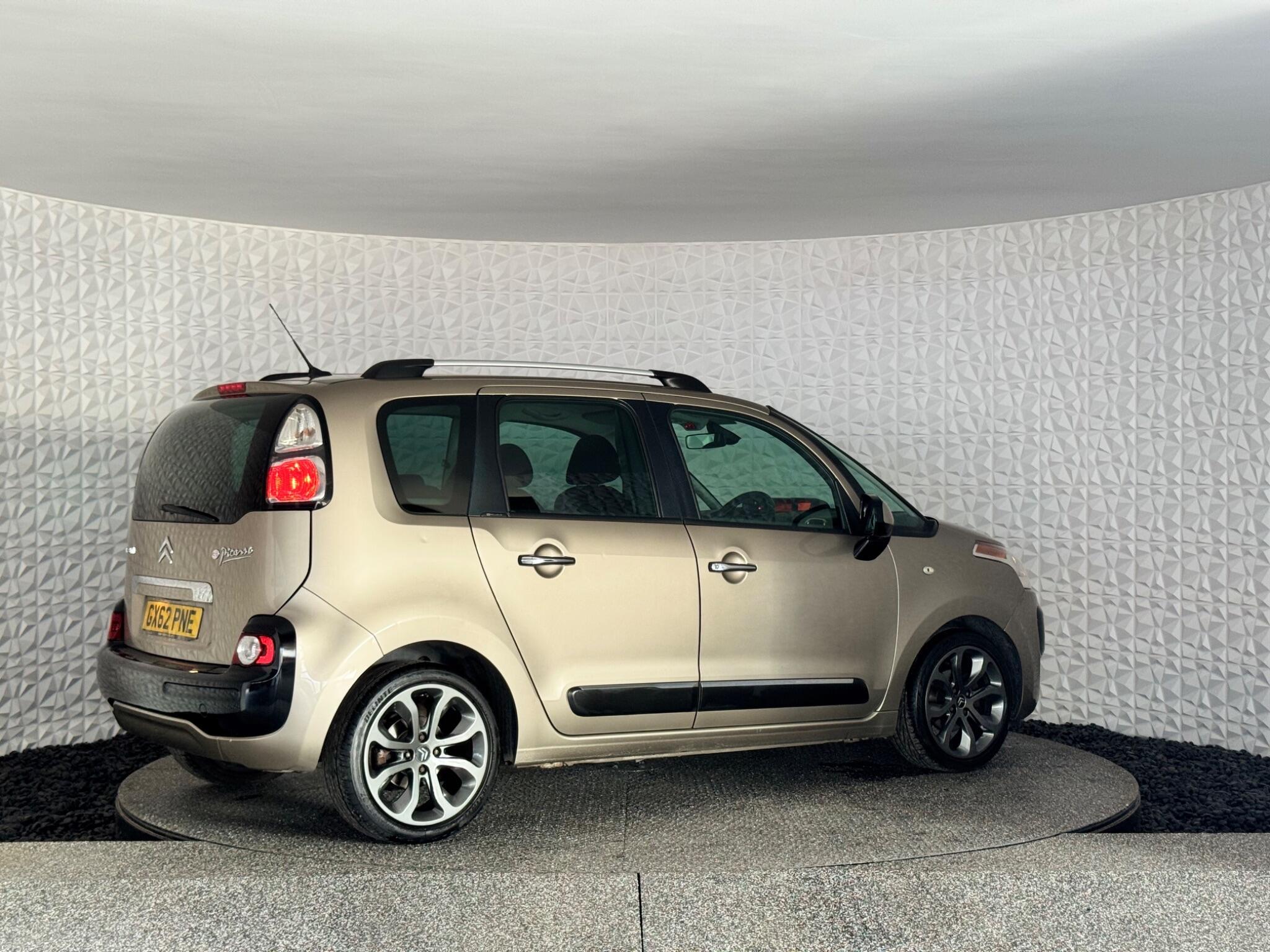 Citroen C3 Picasso - Image 9