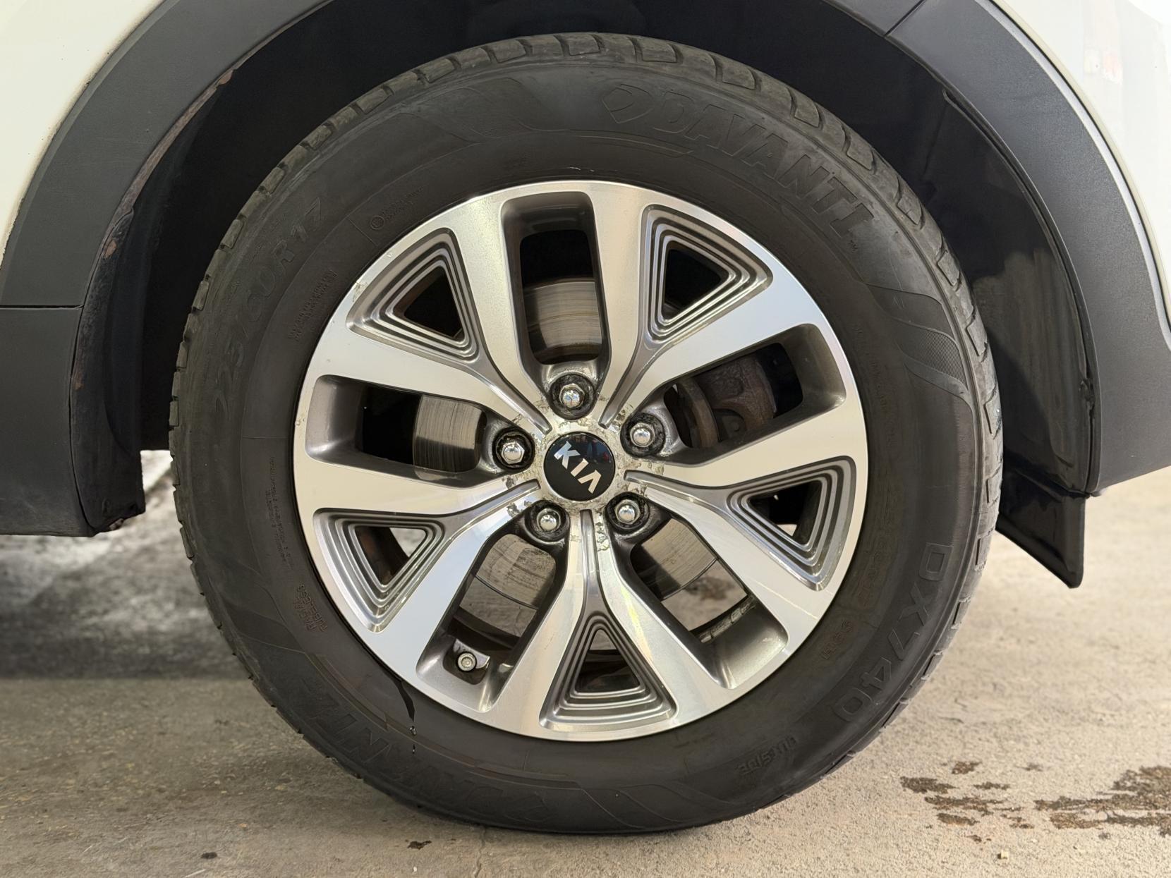 Kia Sportage - Image 18