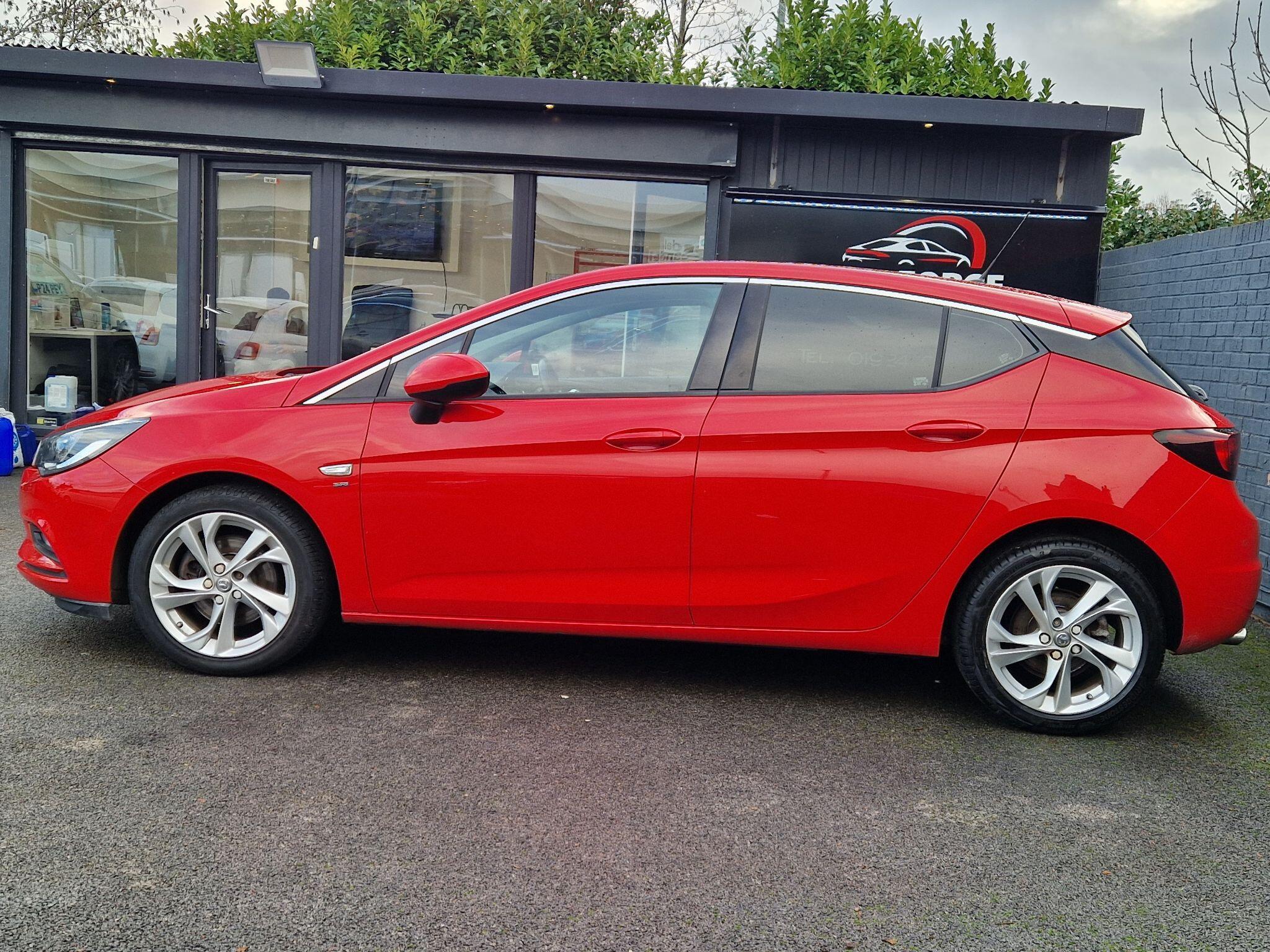 Vauxhall Astra - Image 6