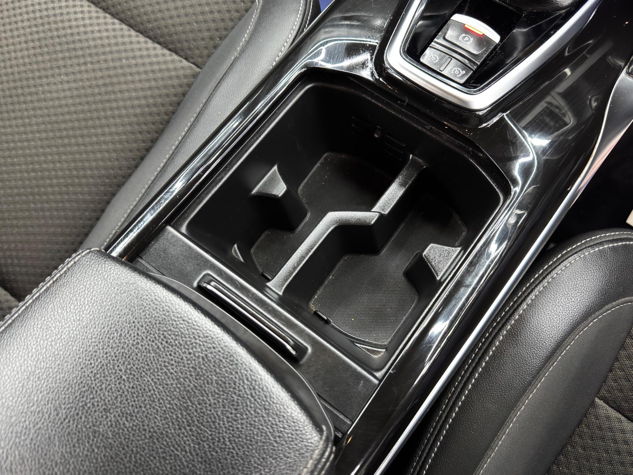 Renault Koleos - Image 25