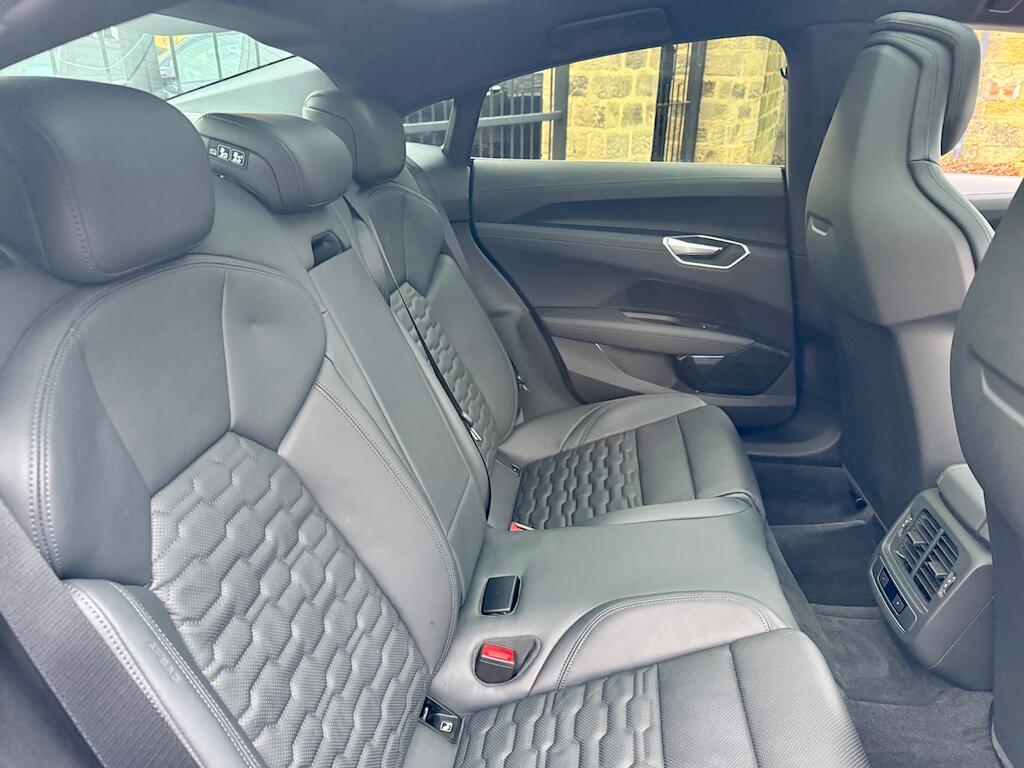 Audi E-Tron GT - Image 20