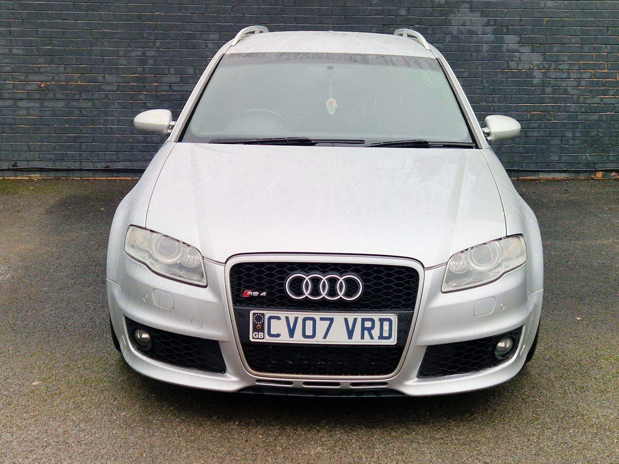 Audi Rs4 Avant - Image 4