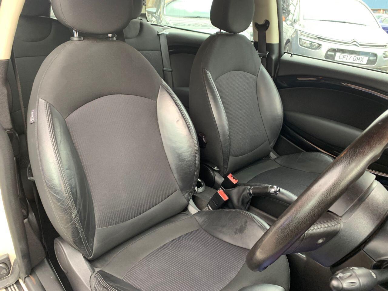 MINI Clubman - Image 13