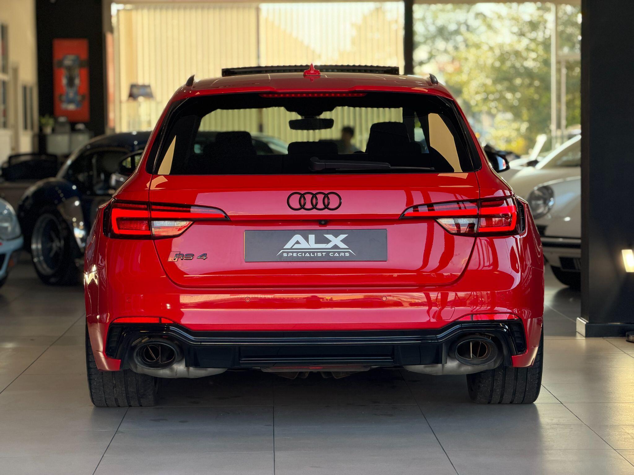 Audi Rs4 Avant - Image 14