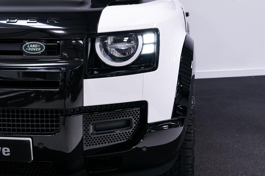 Land Rover Defender 90 - Image 9