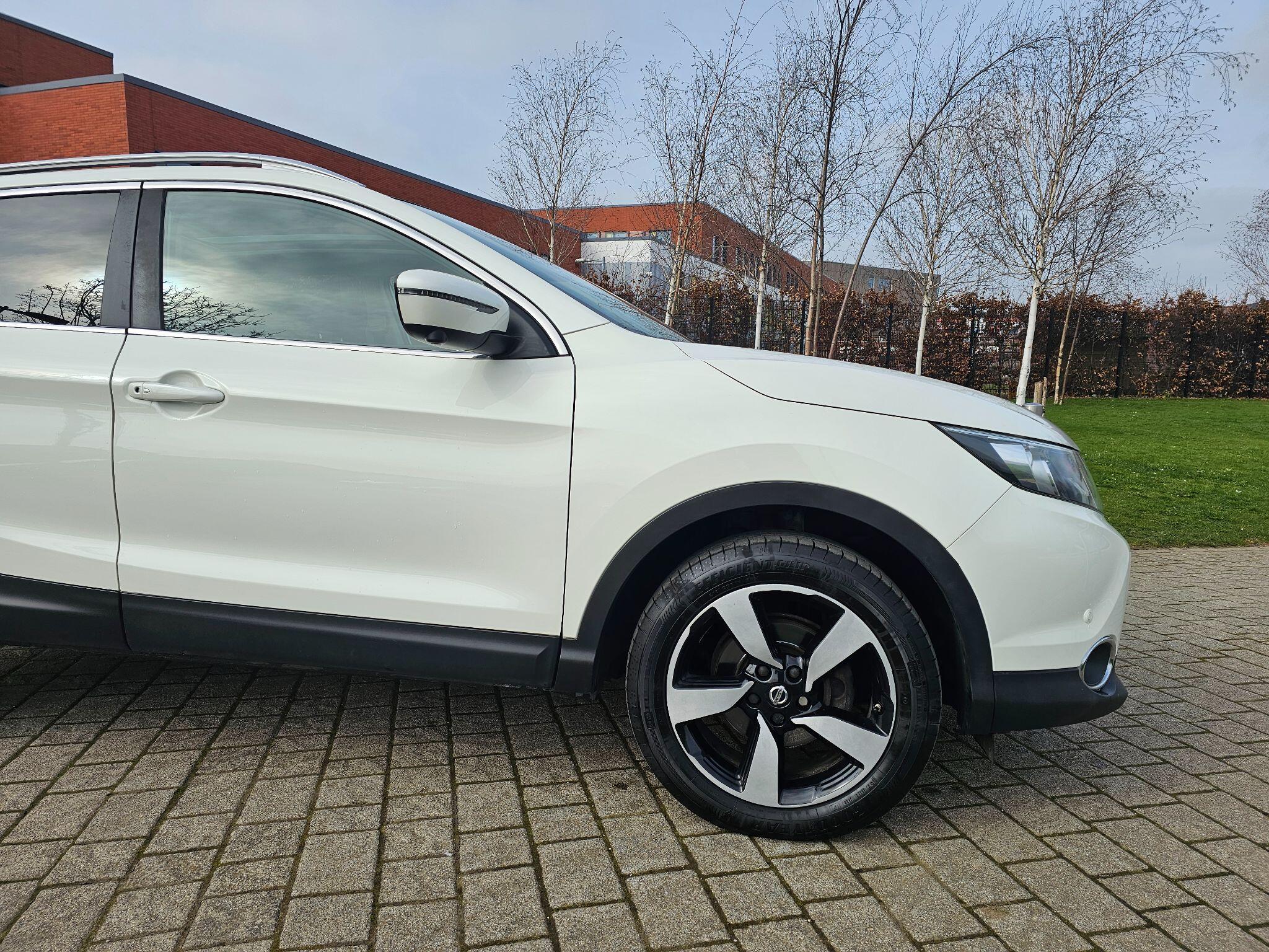 Nissan Qashqai - Image 10