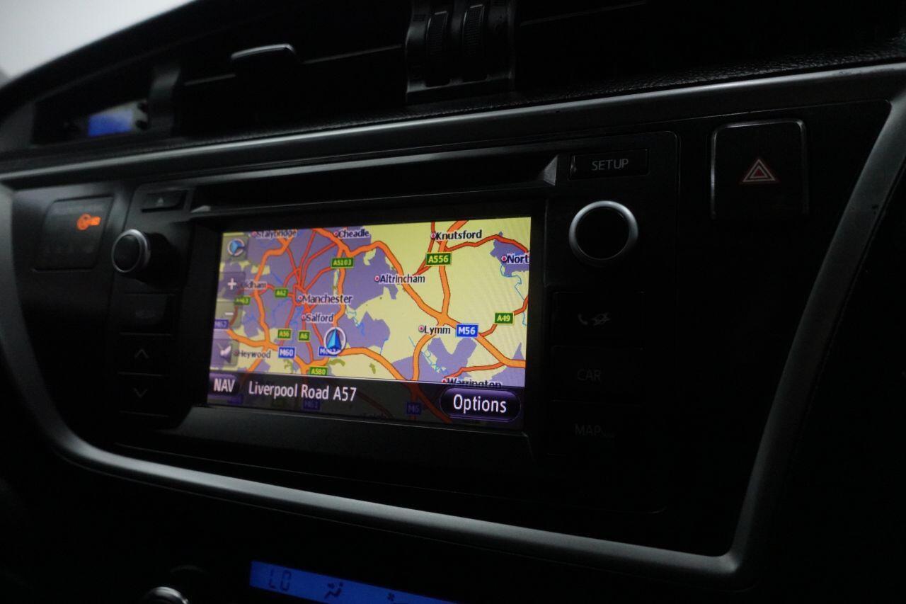 Toyota Auris - Image 3