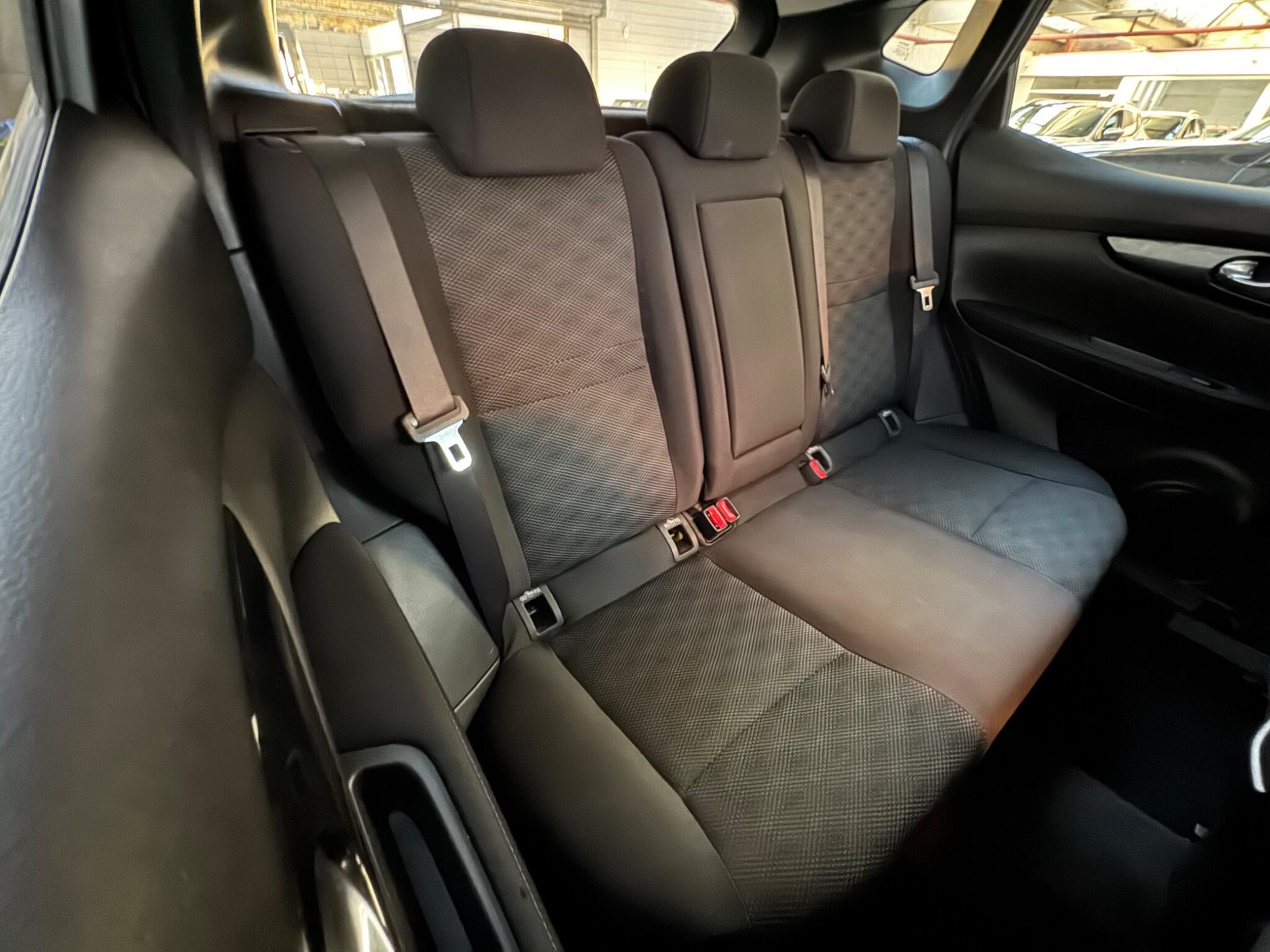 Nissan Qashqai - Image 12