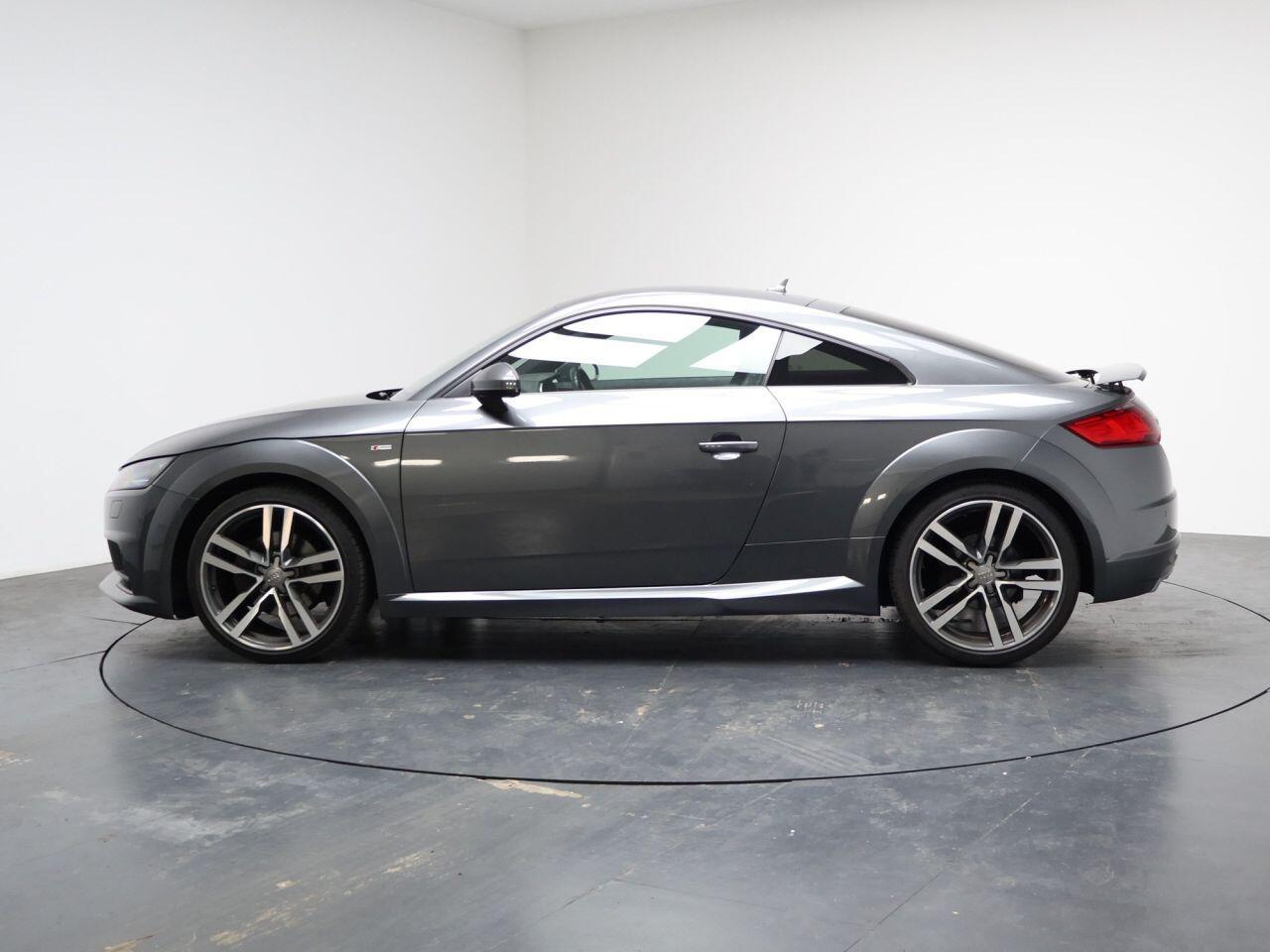 Audi TT - Image 8