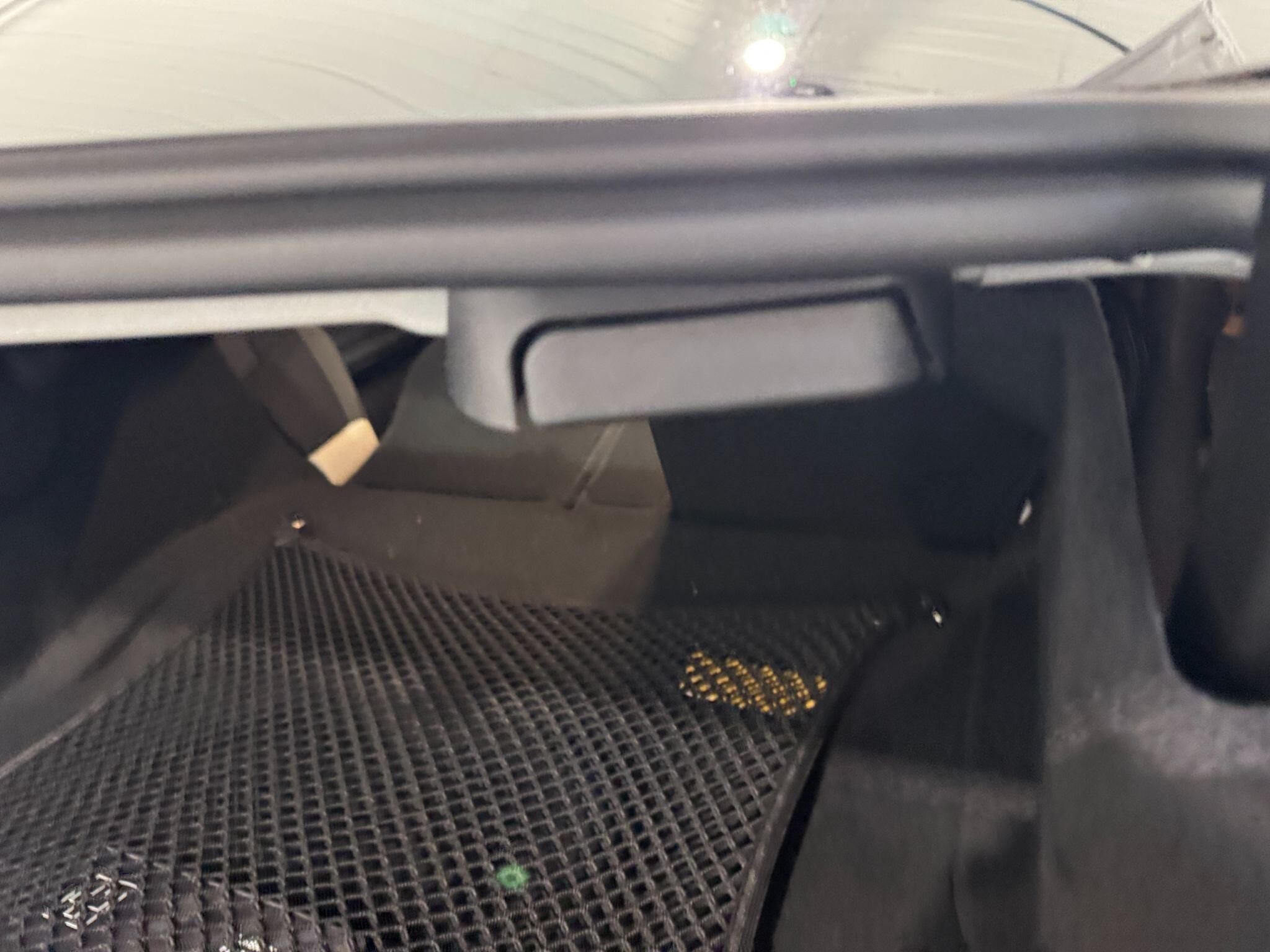 Mercedes C Class - Image 73