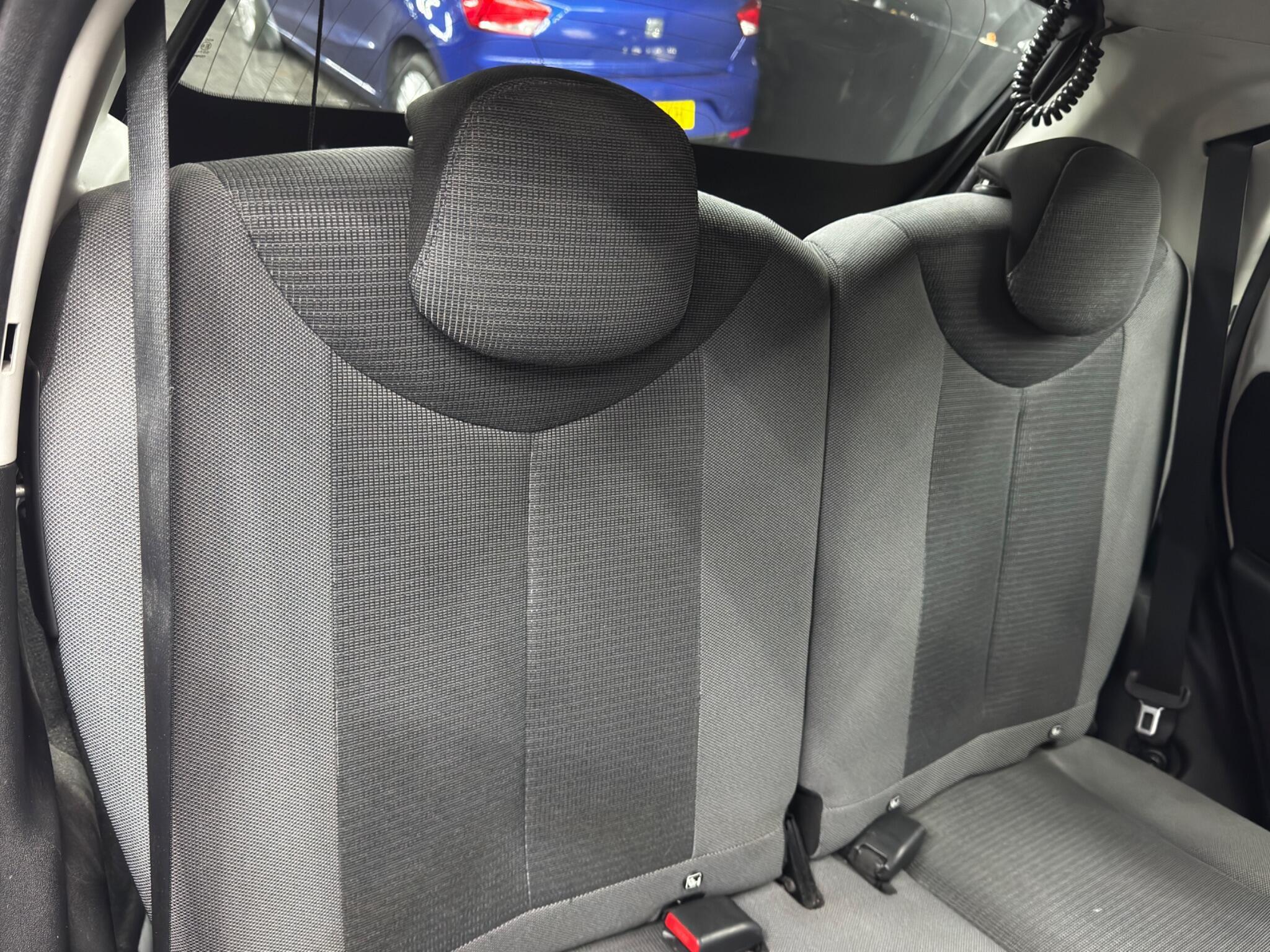 Toyota Aygo - Image 15