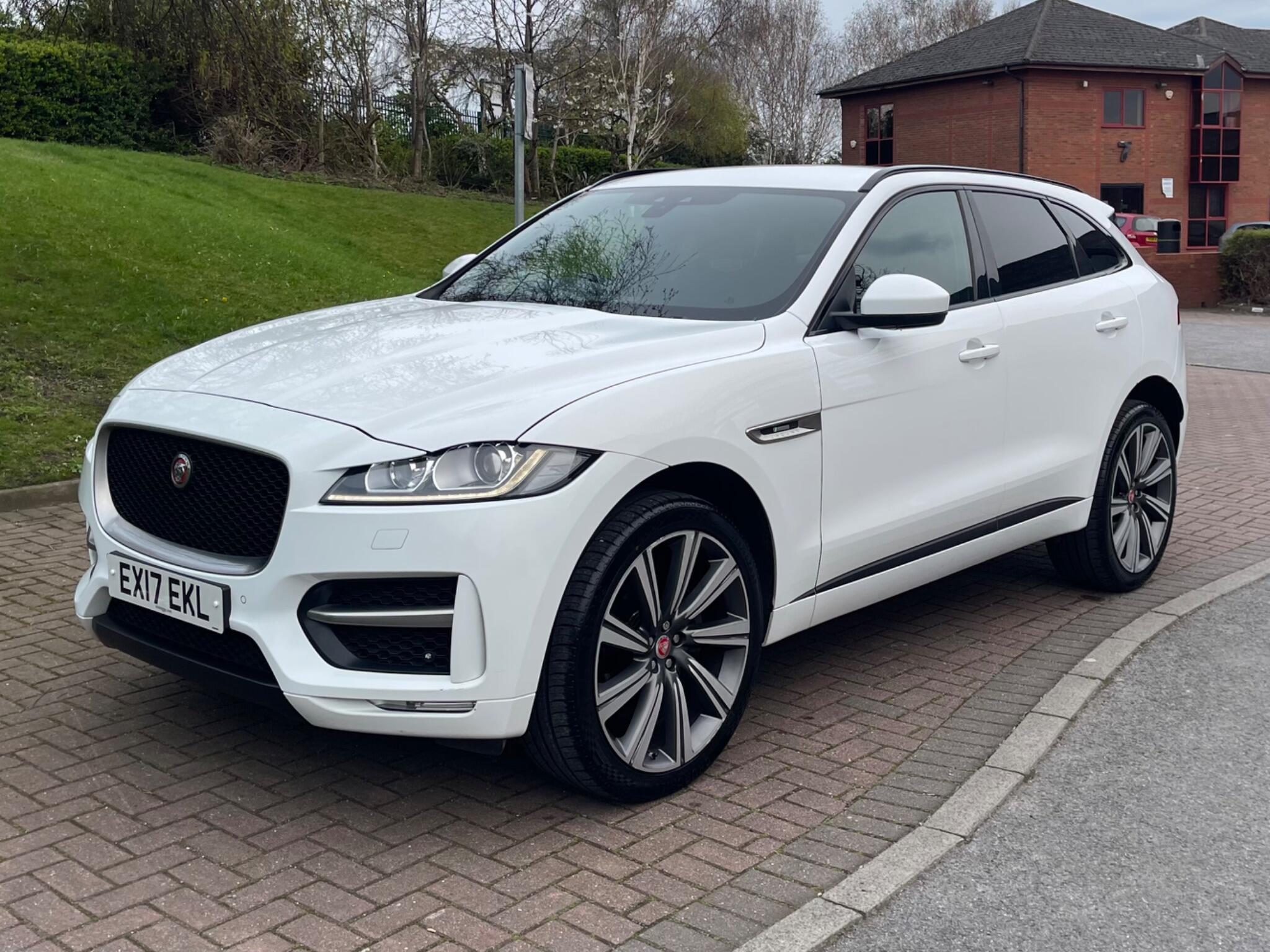 Jaguar F-Pace - Image 6