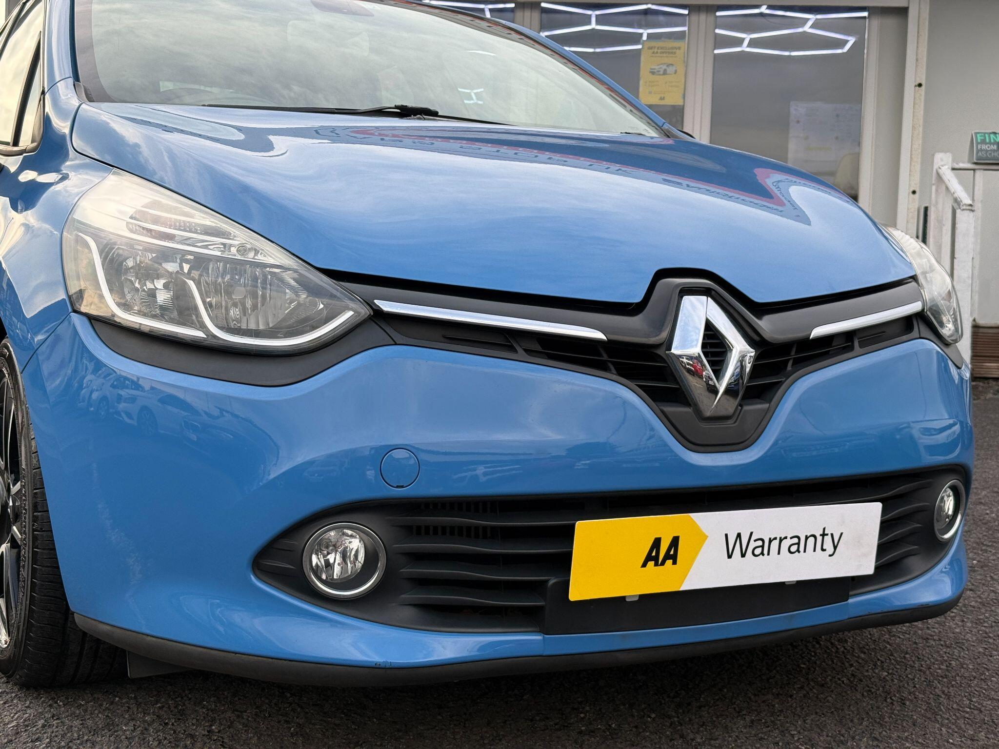 Renault Clio - Image 10