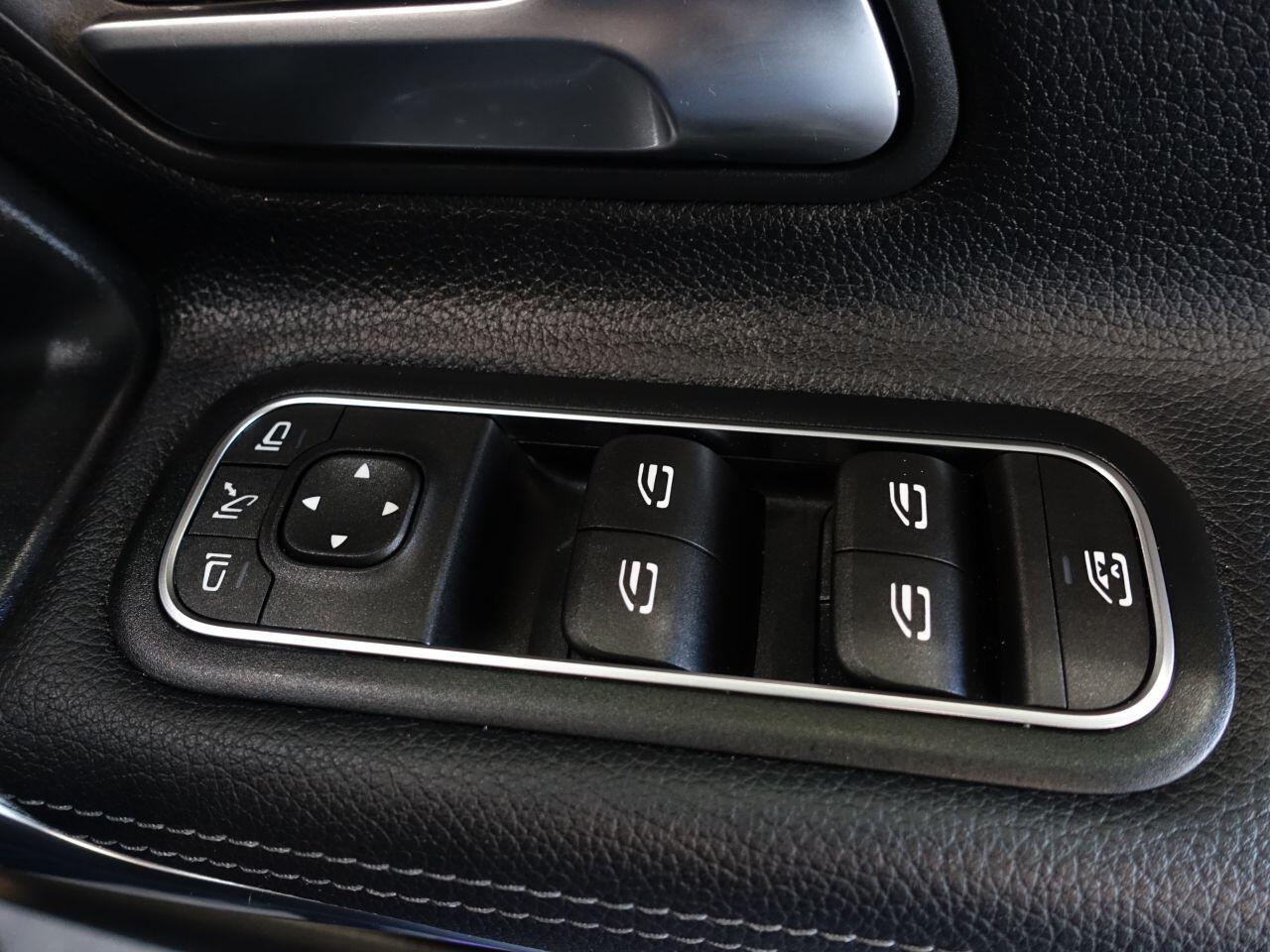 Mercedes-benz A-CLASS - Image 27