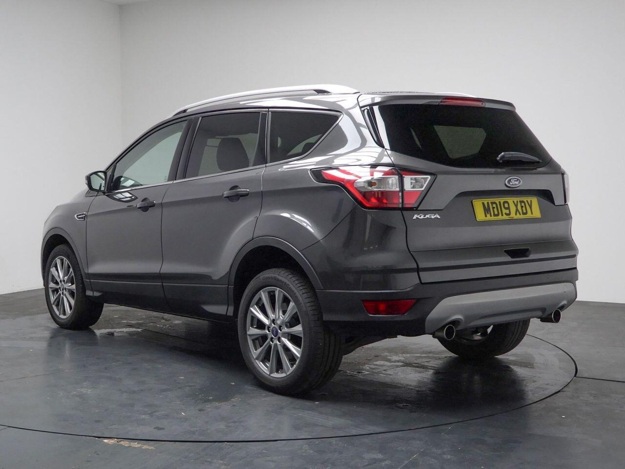 Ford Kuga - Image 10