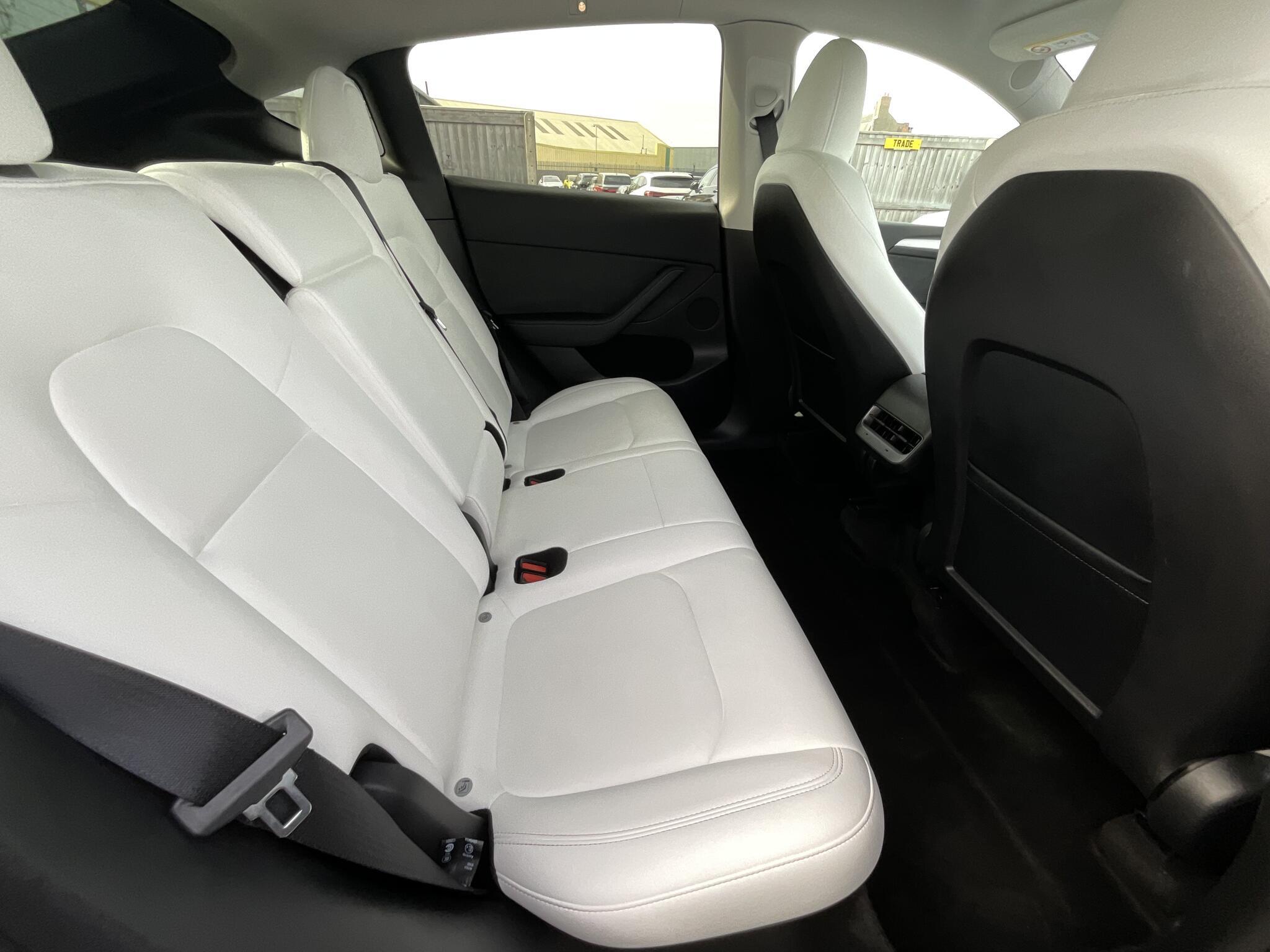 Tesla Model Y - Image 14