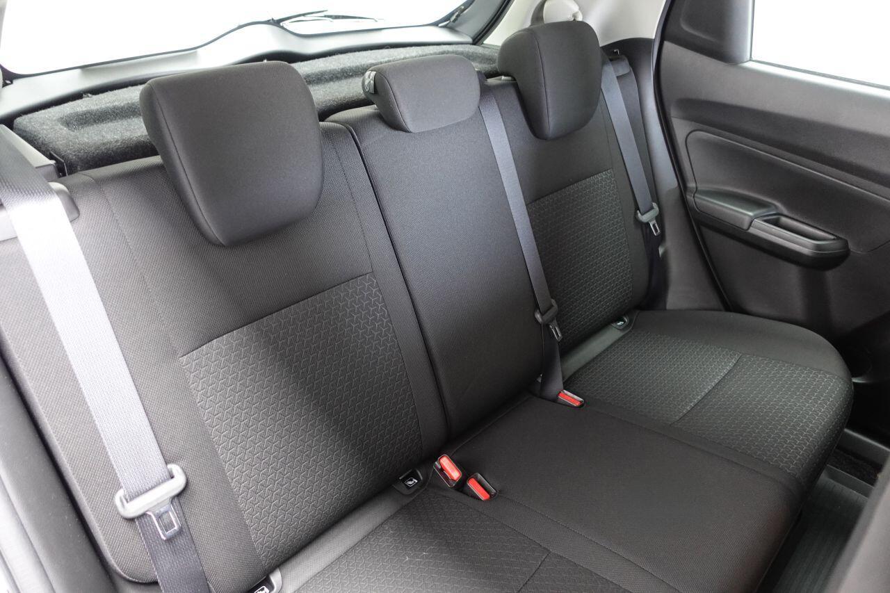 Suzuki Swift - Image 17