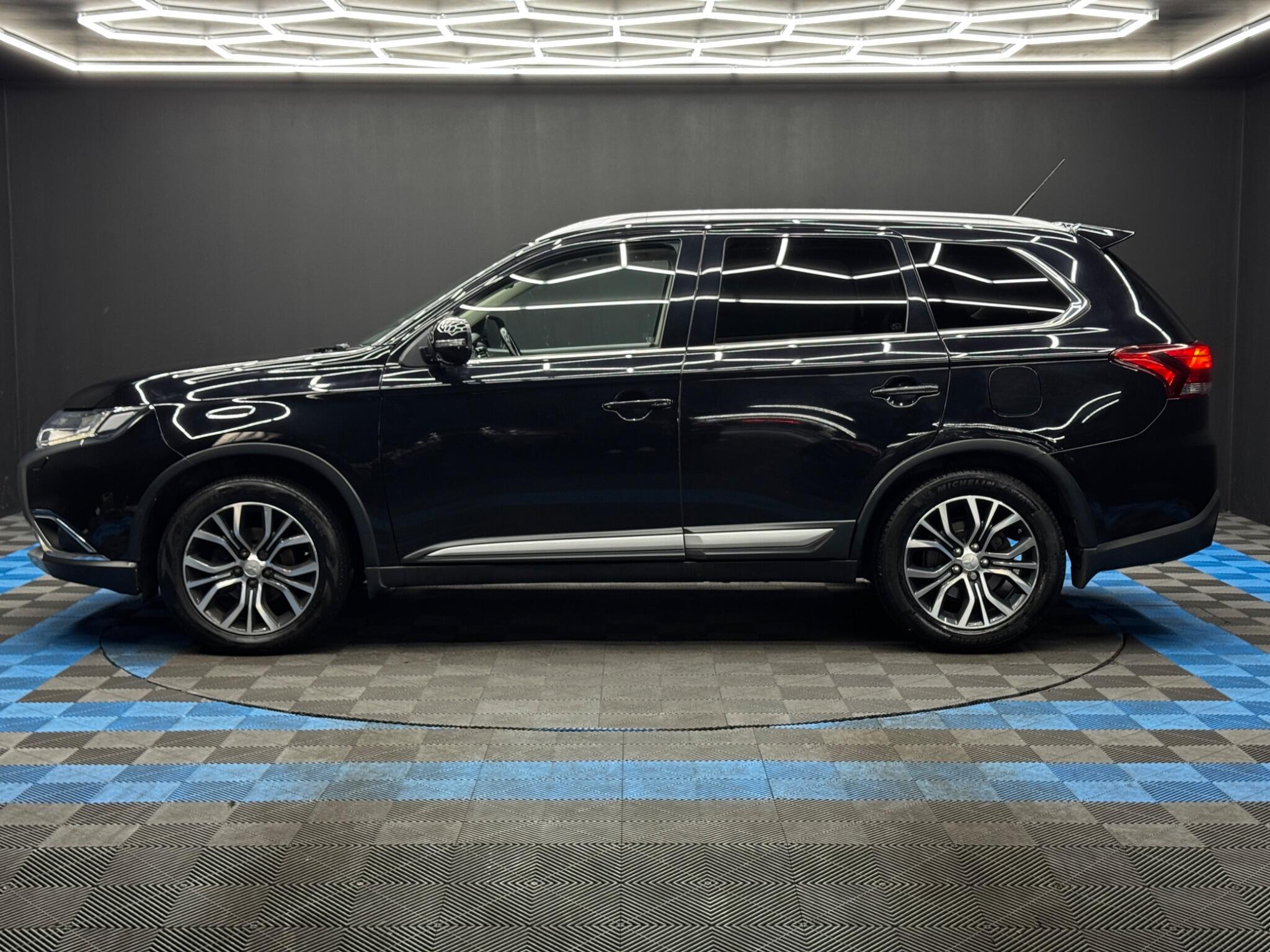 Mitsubishi Outlander - Image 8